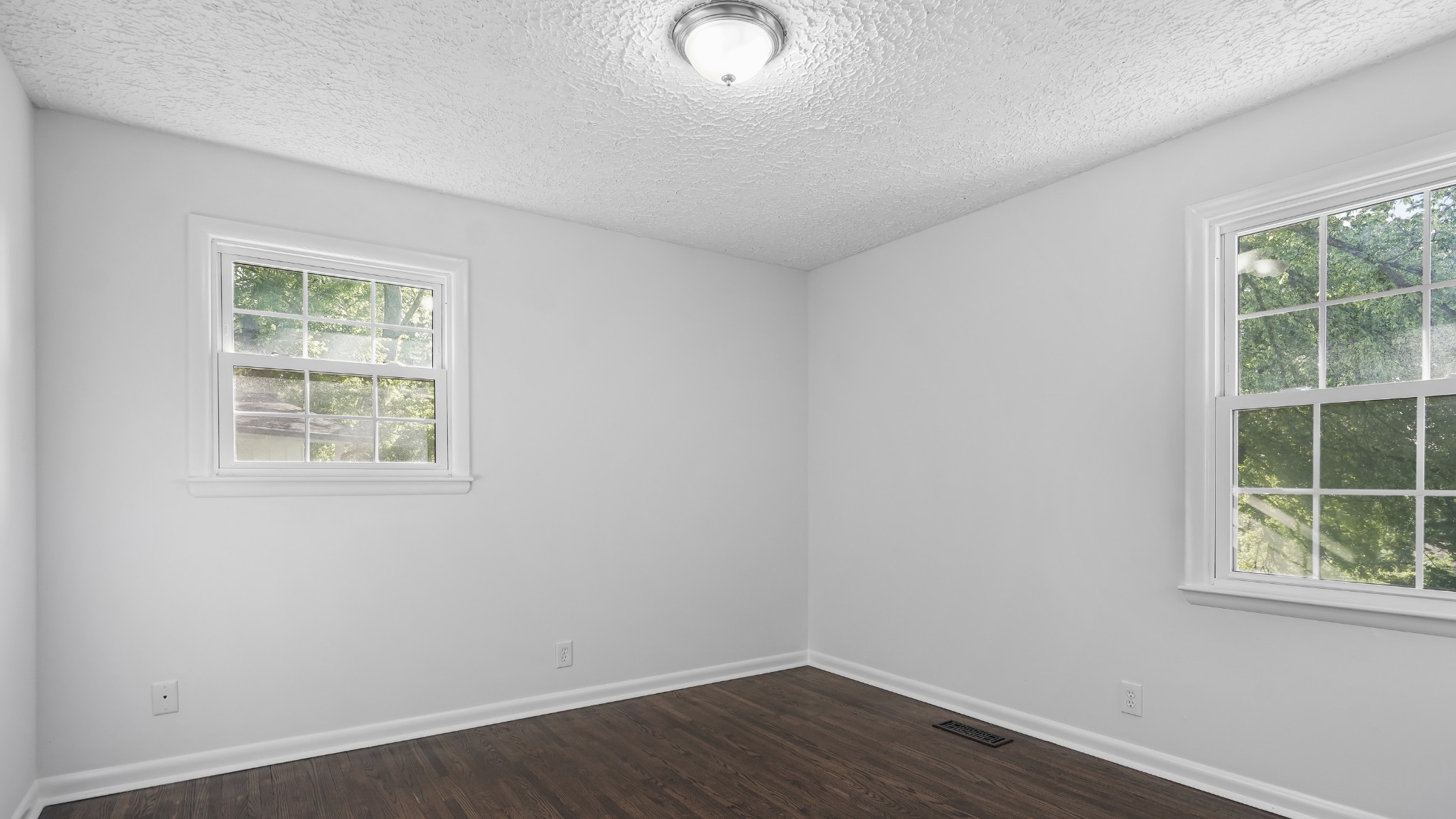 105 Mildred Ct