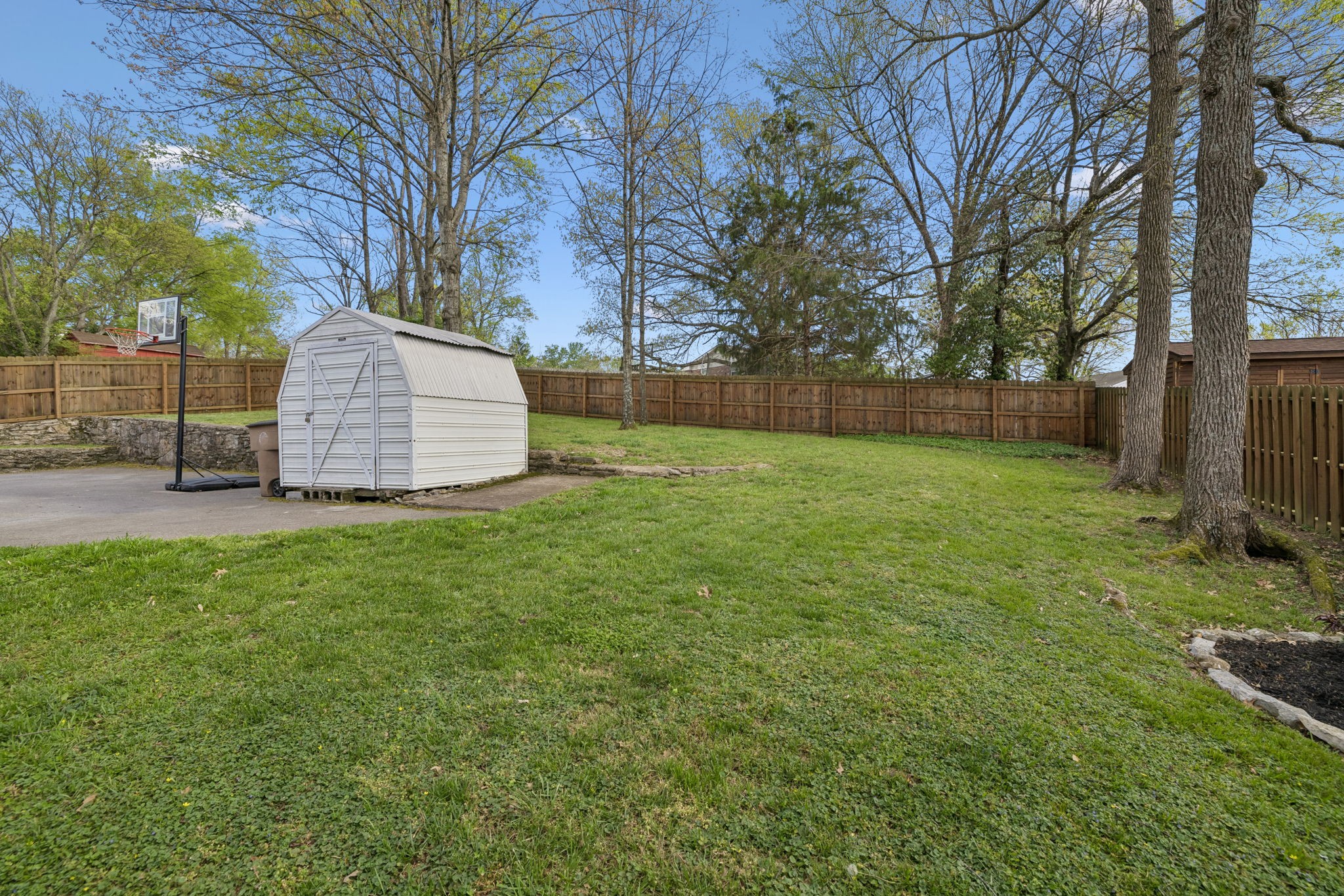 517 Adamwood Dr