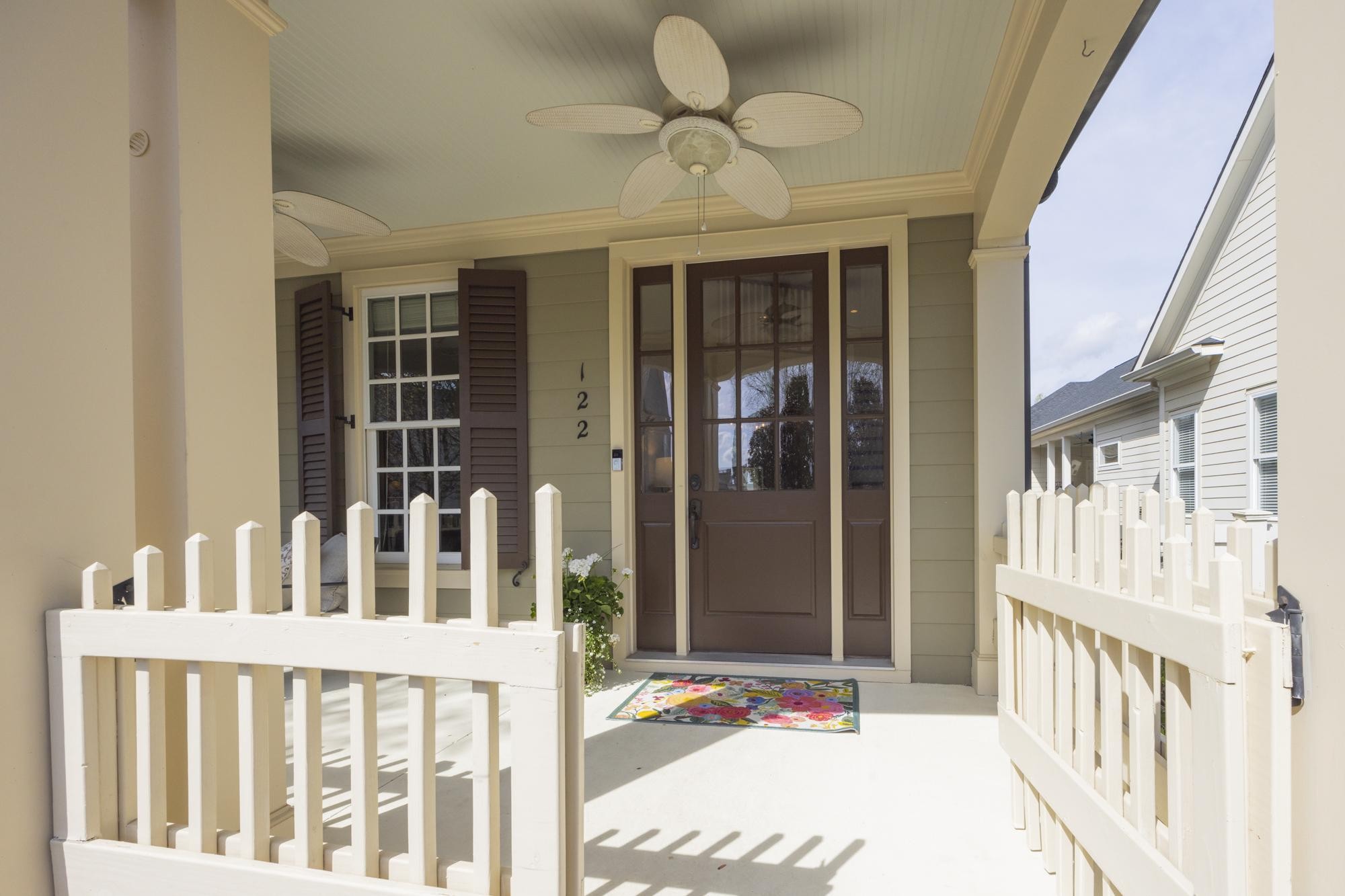 122 Fitzgerald St