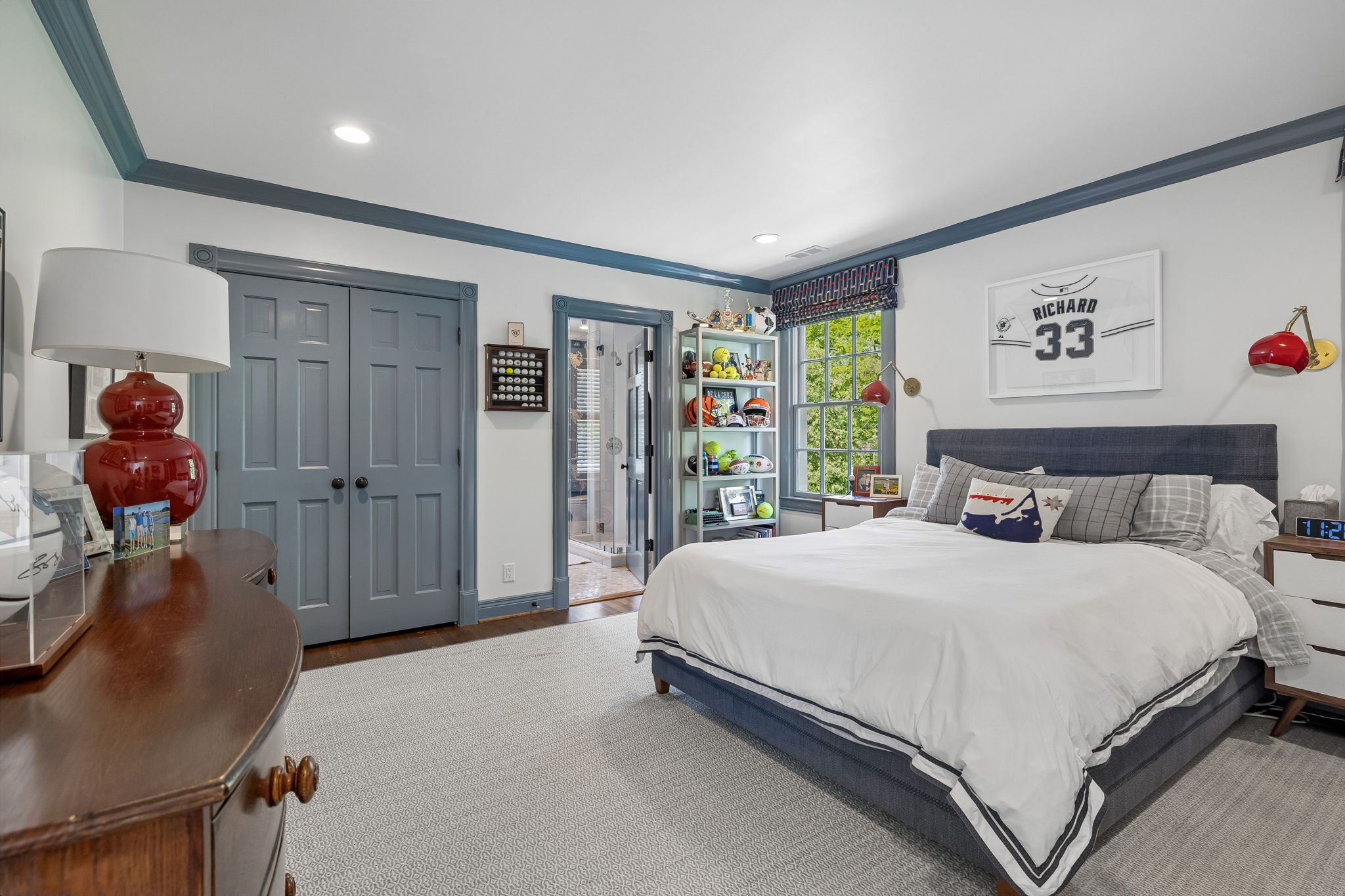 408 W Brookfield Ave