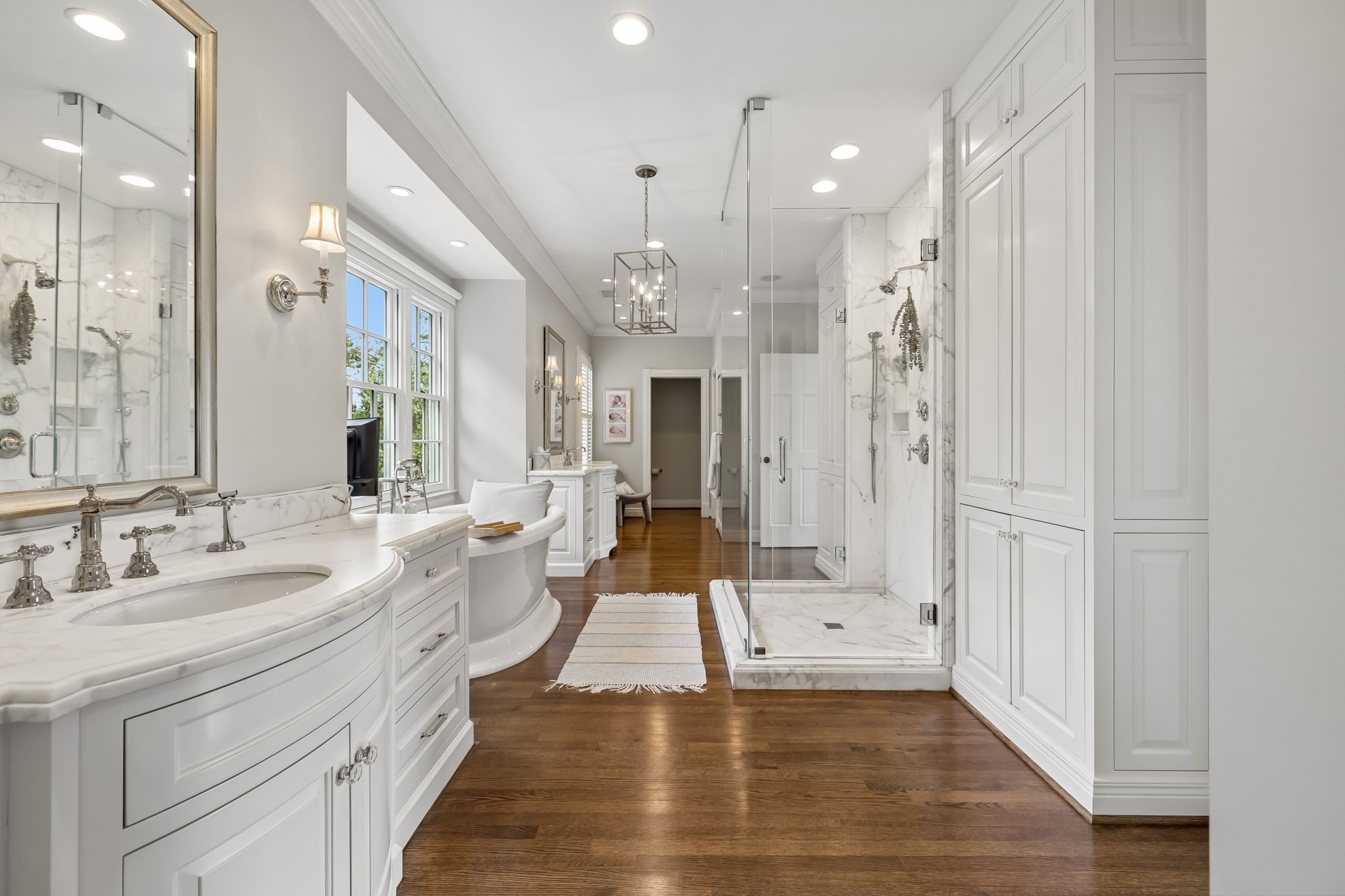 408 W Brookfield Ave