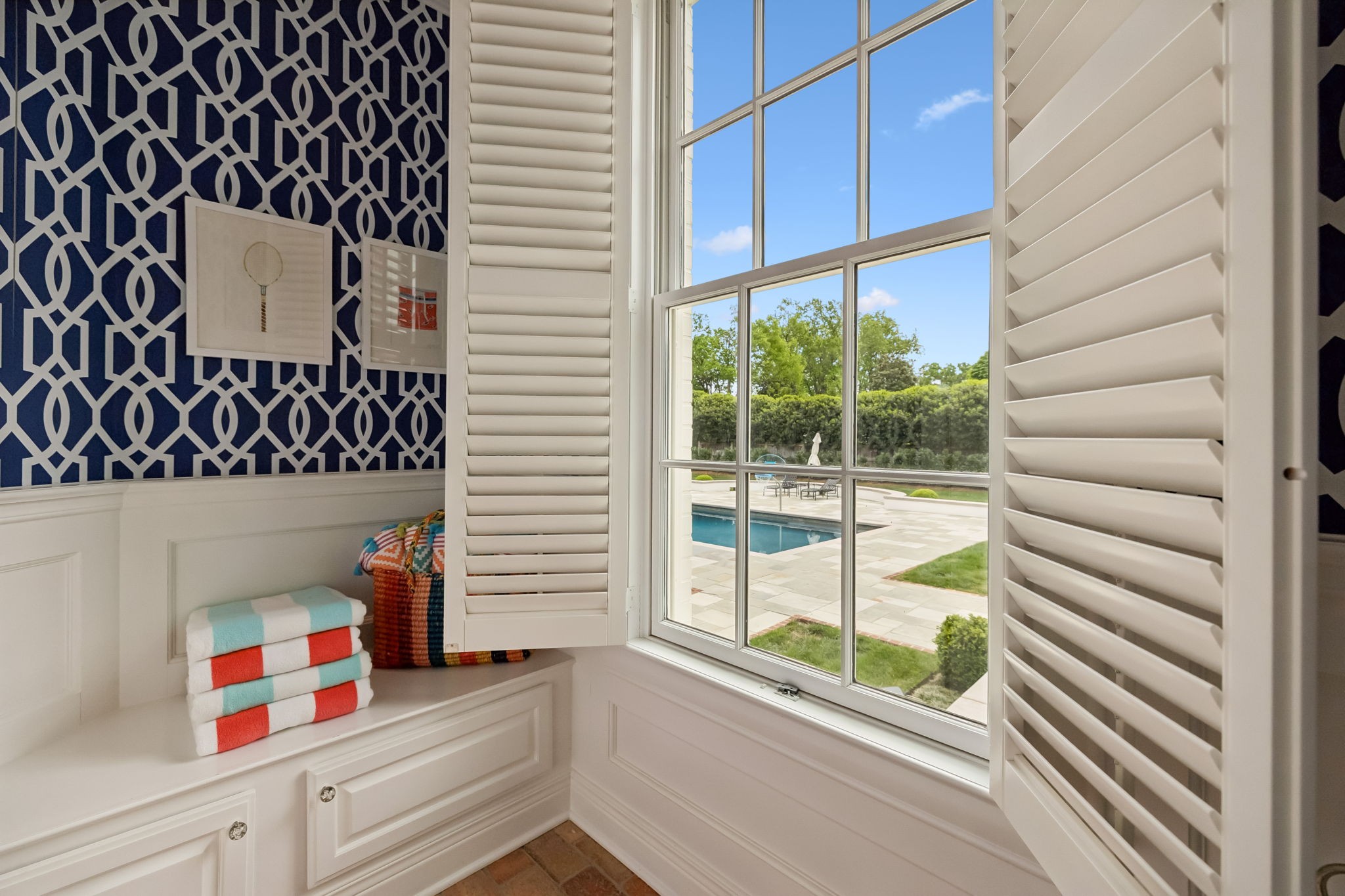 408 W Brookfield Ave