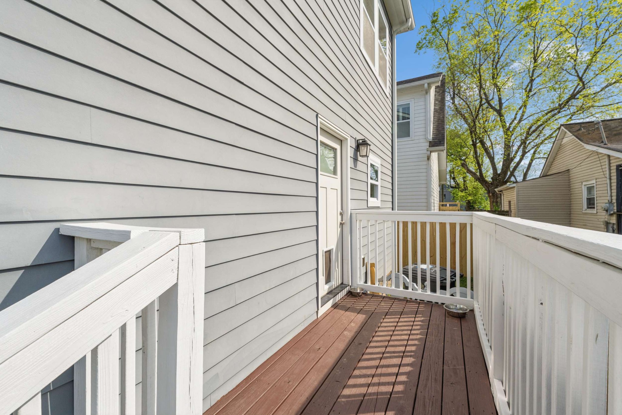 1501 Martin St