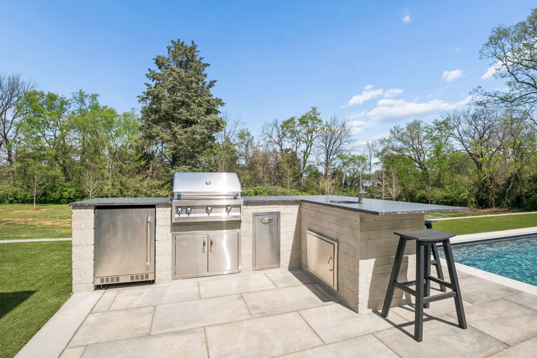 1114 Tyne Blvd