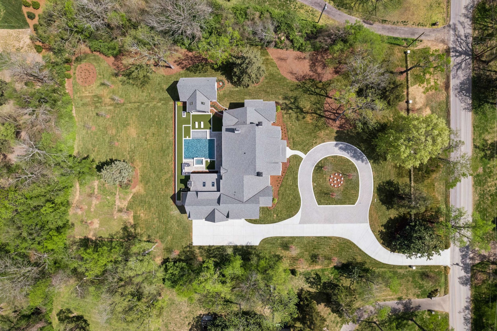 1114 Tyne Blvd