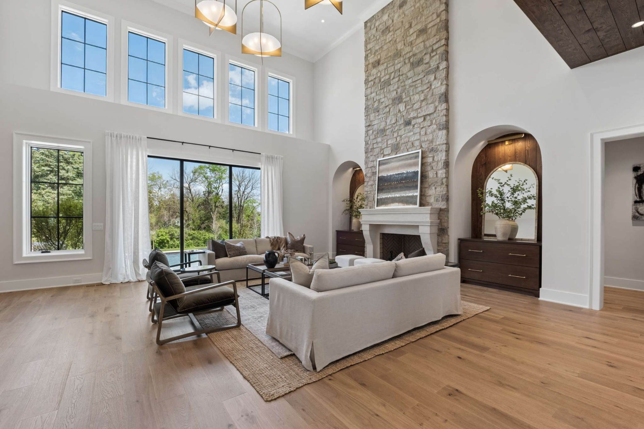 1114 Tyne Blvd