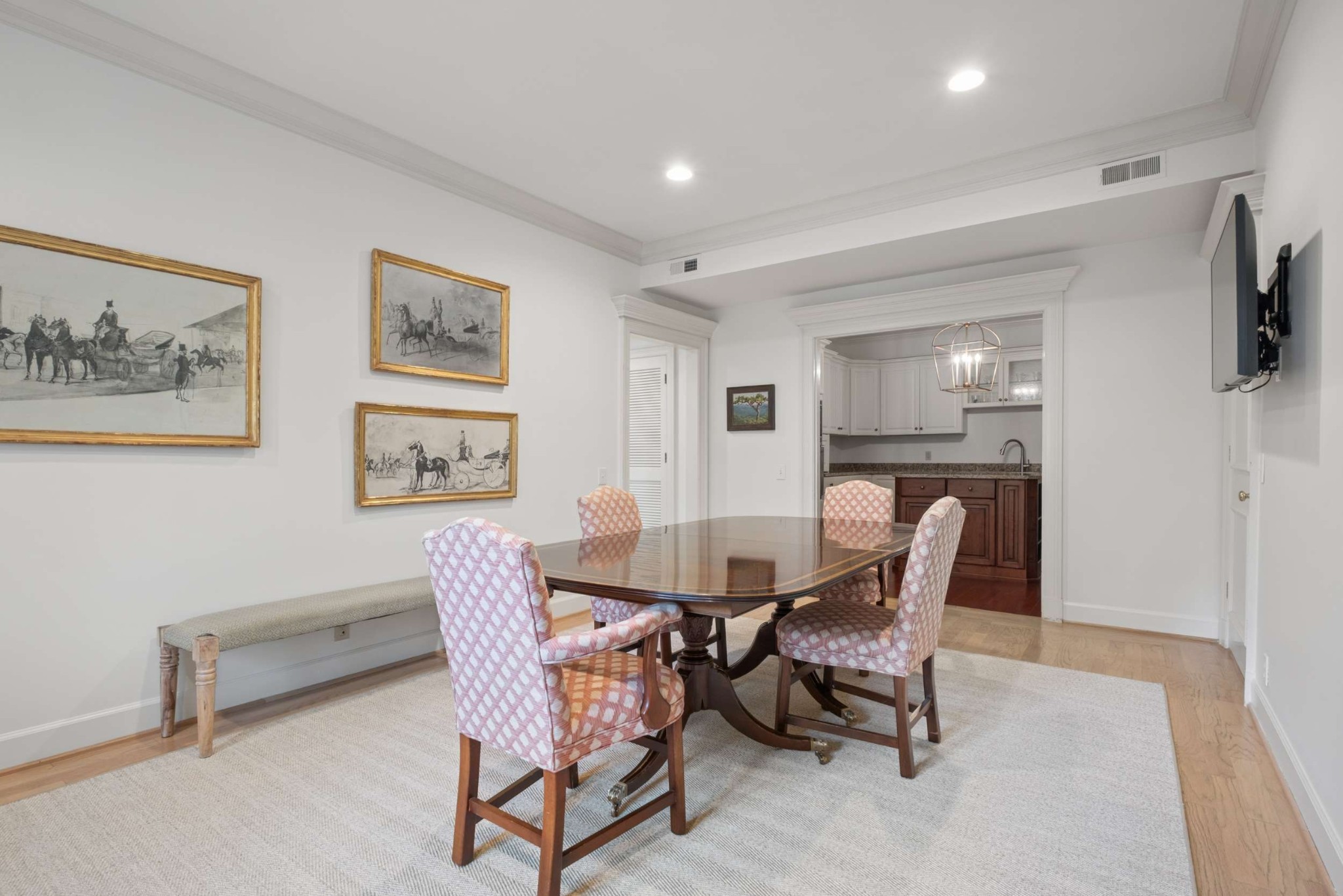 3737 West End Ave Unit: 105