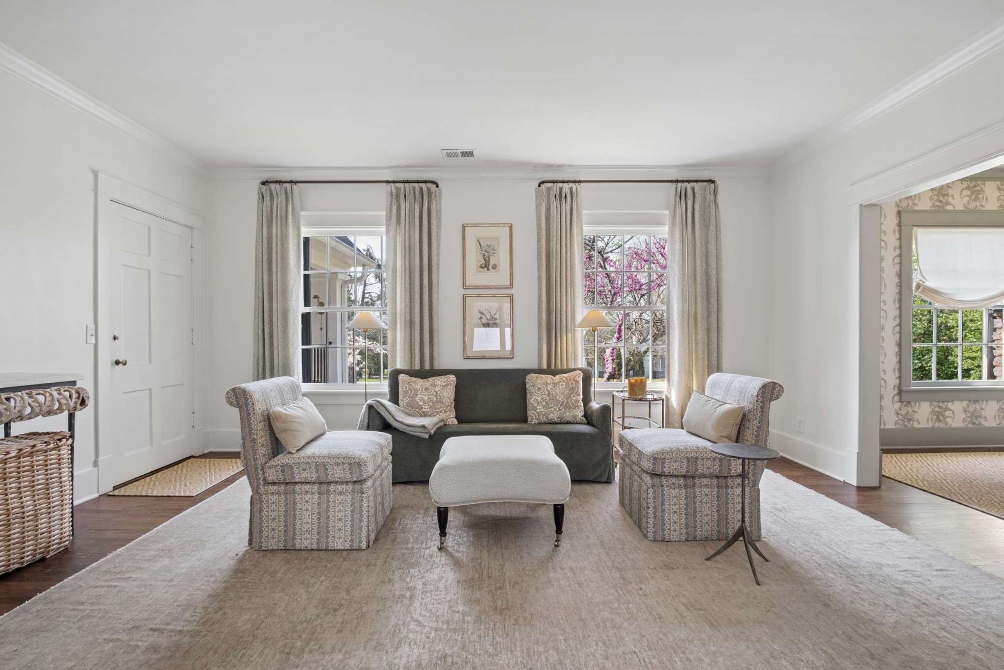 4402 Harding Place Unit: 4