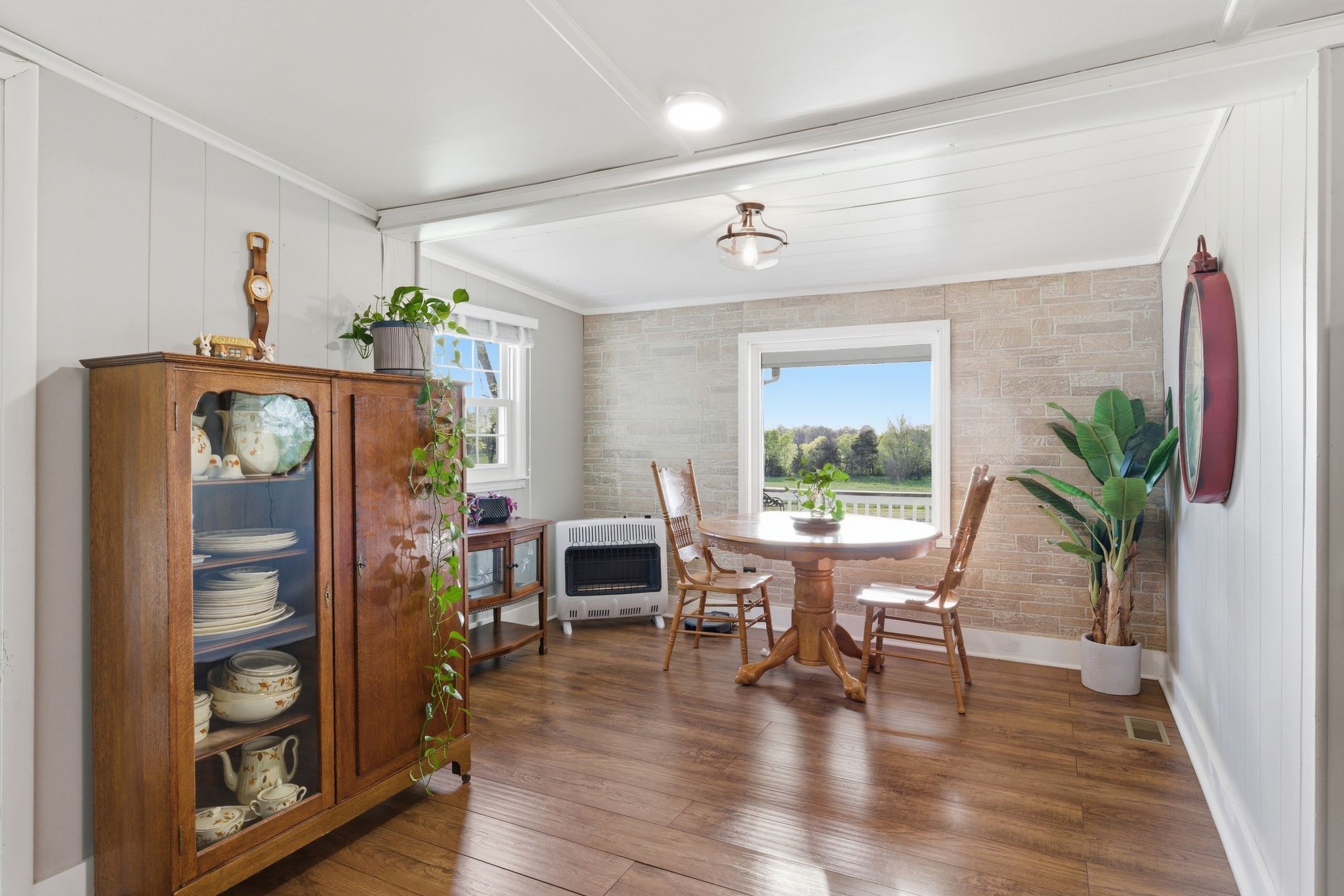 560 Himesville Road