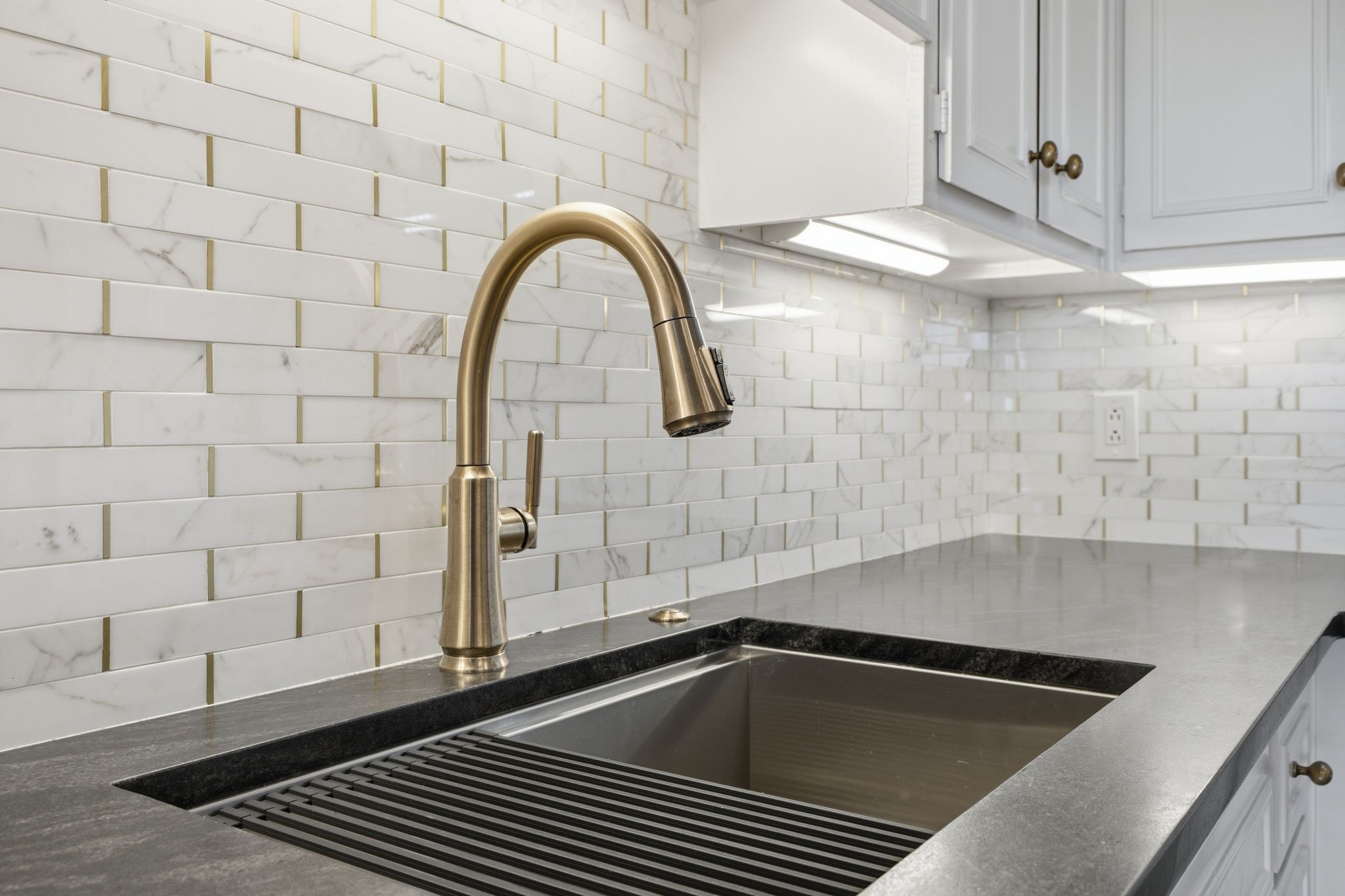 4215 Harding Pike Unit: 604