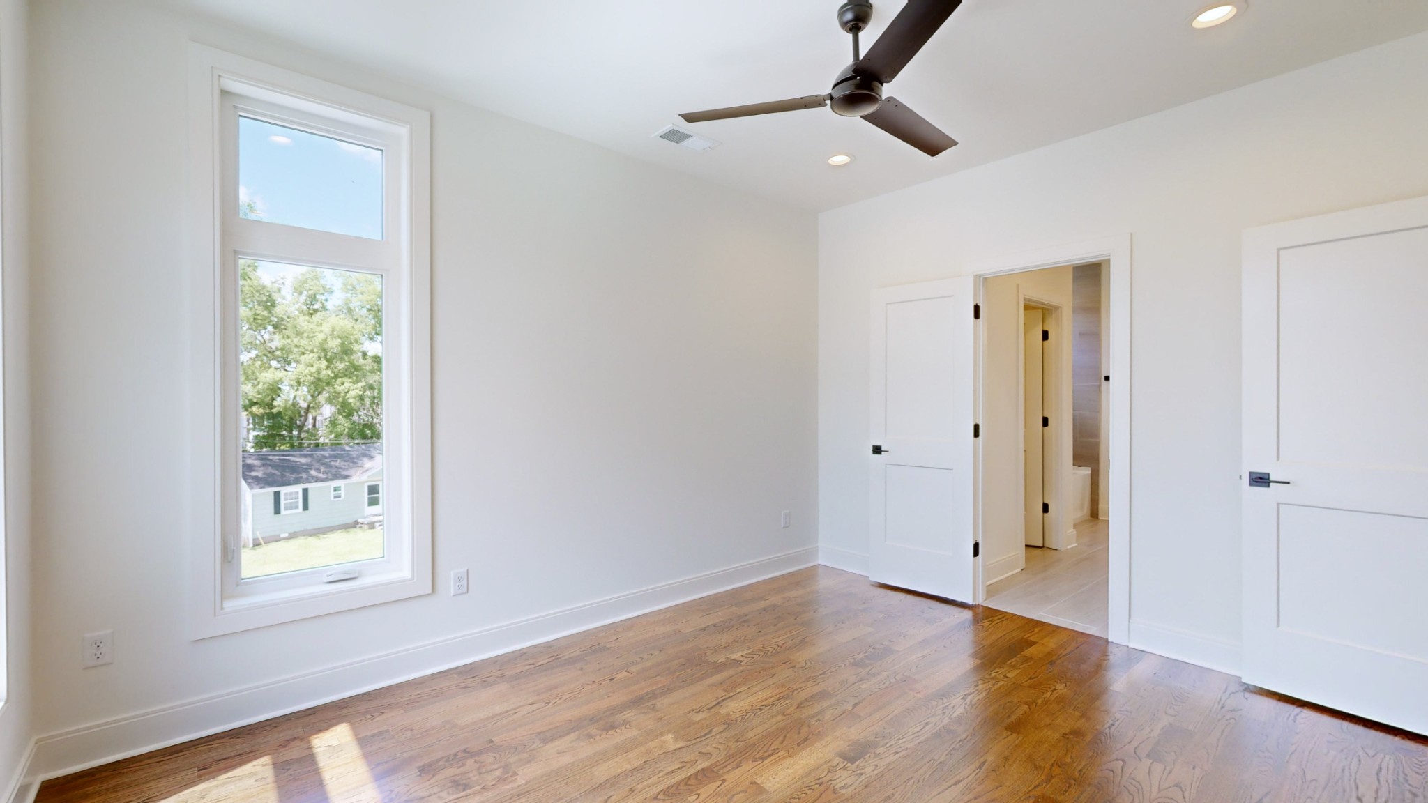 5909 Carl Place Unit: B