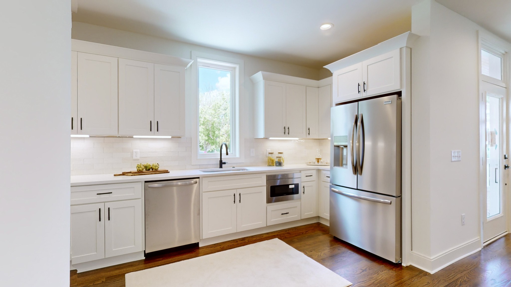 5909 Carl Place Unit: B