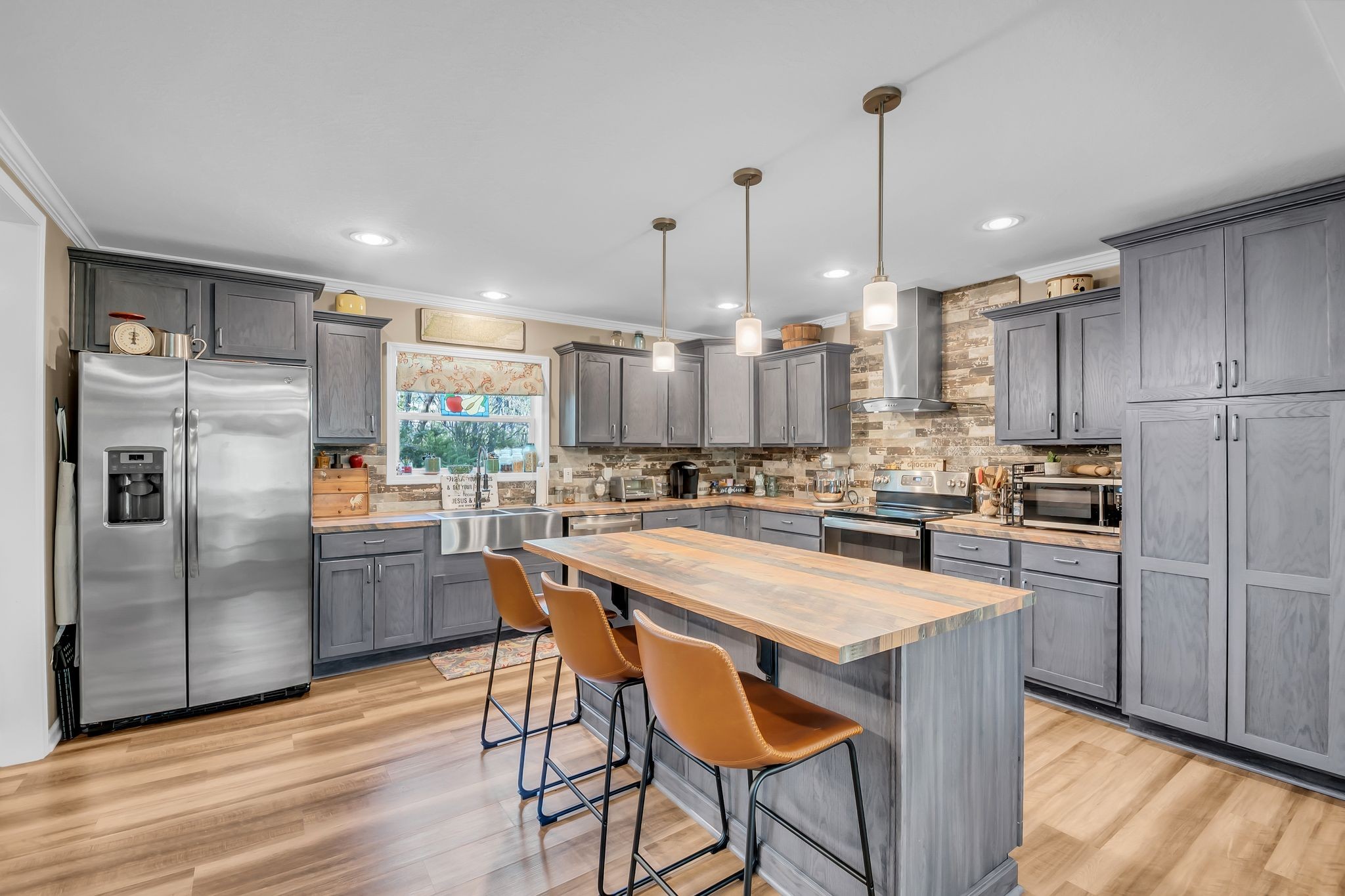 4241 Tanyard Hill Rd