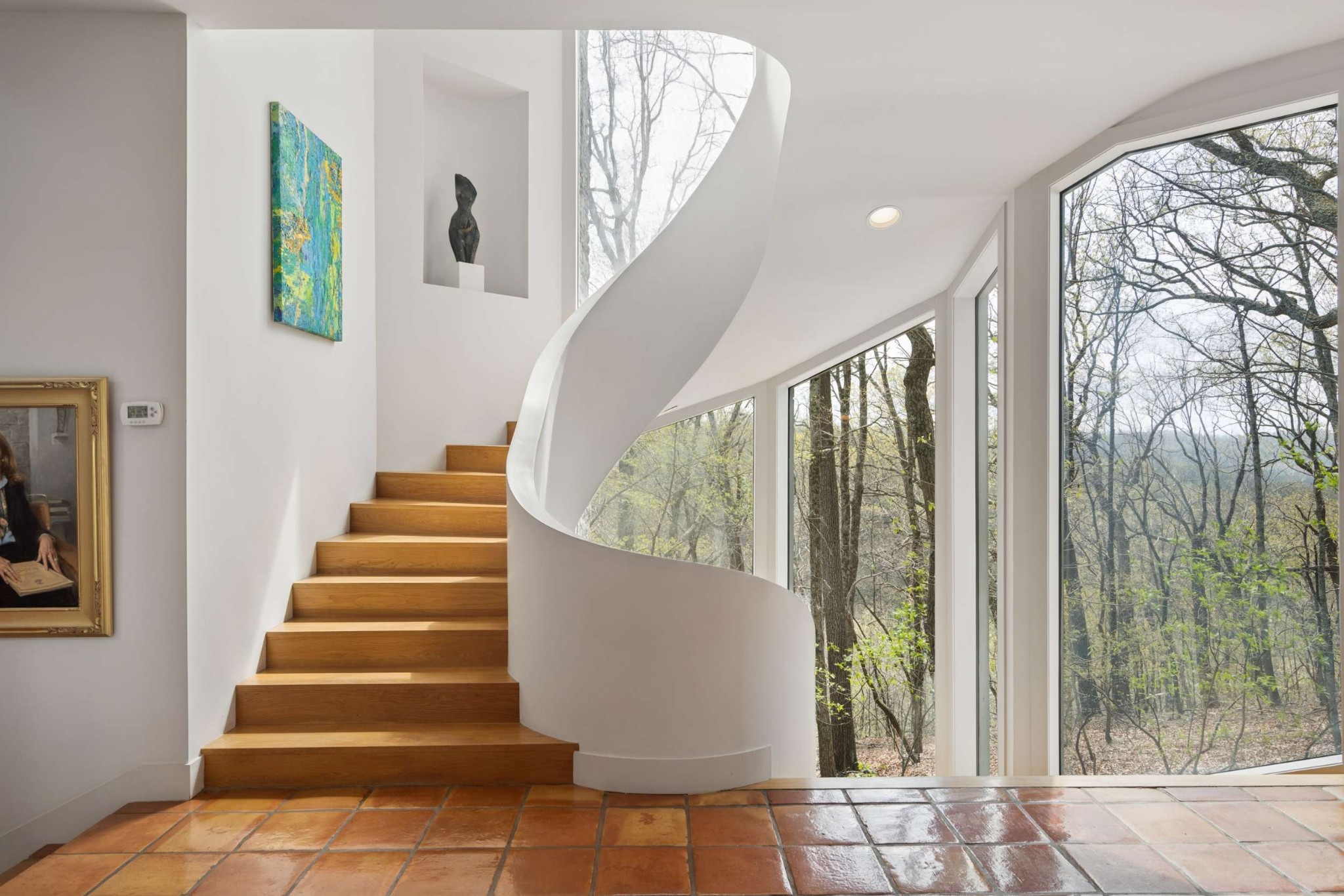 5870 Fredricksburg Dr