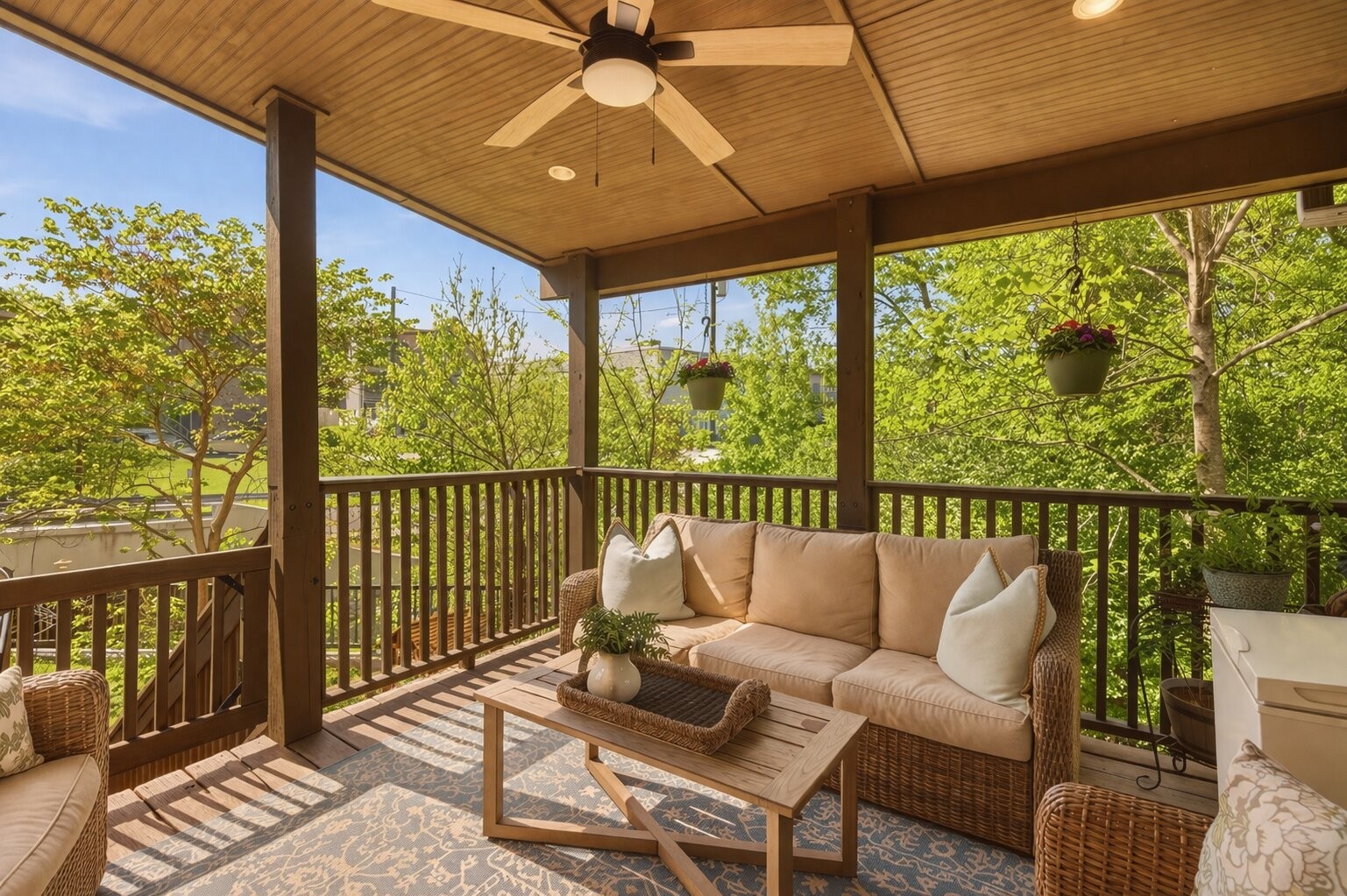 405 Patina Cir