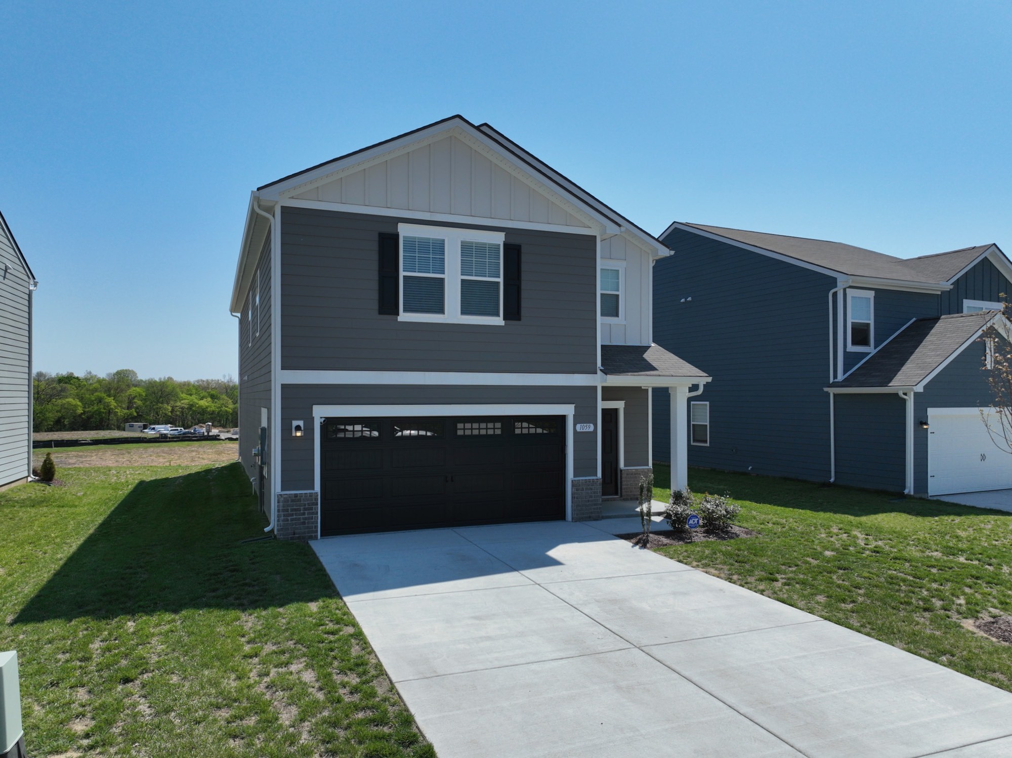 1059 Large Poppy Dr