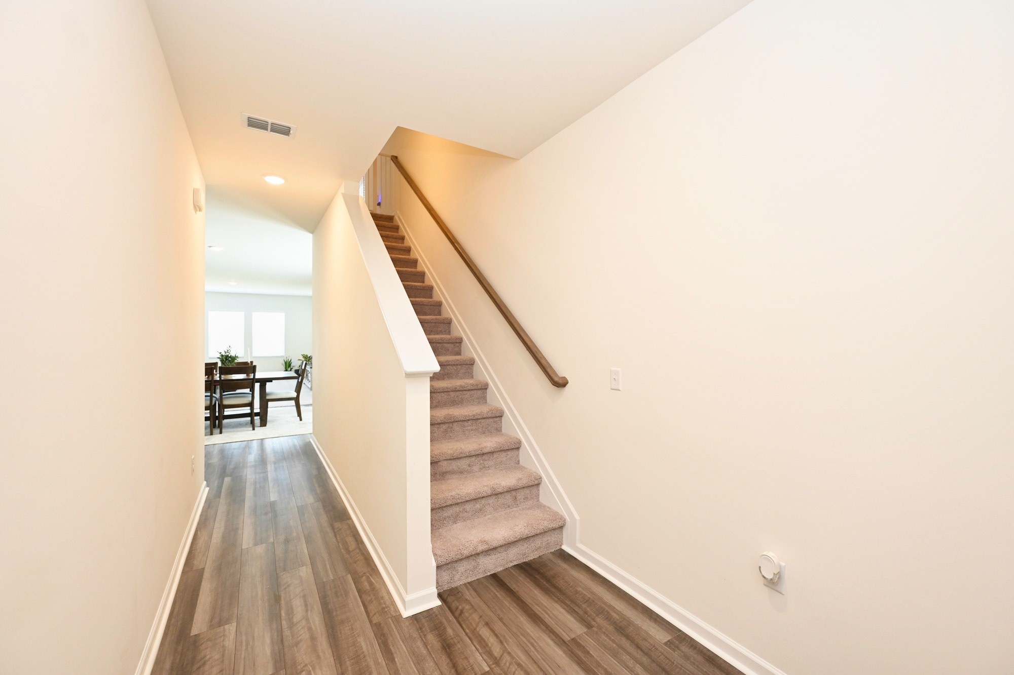 1059 Large Poppy Dr