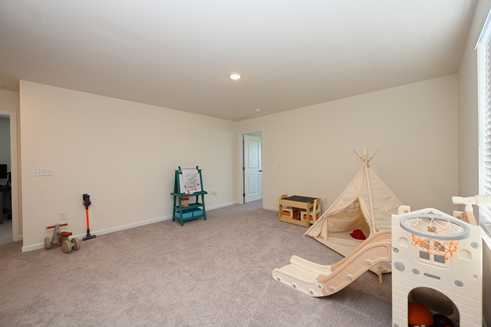 1059 Large Poppy Dr