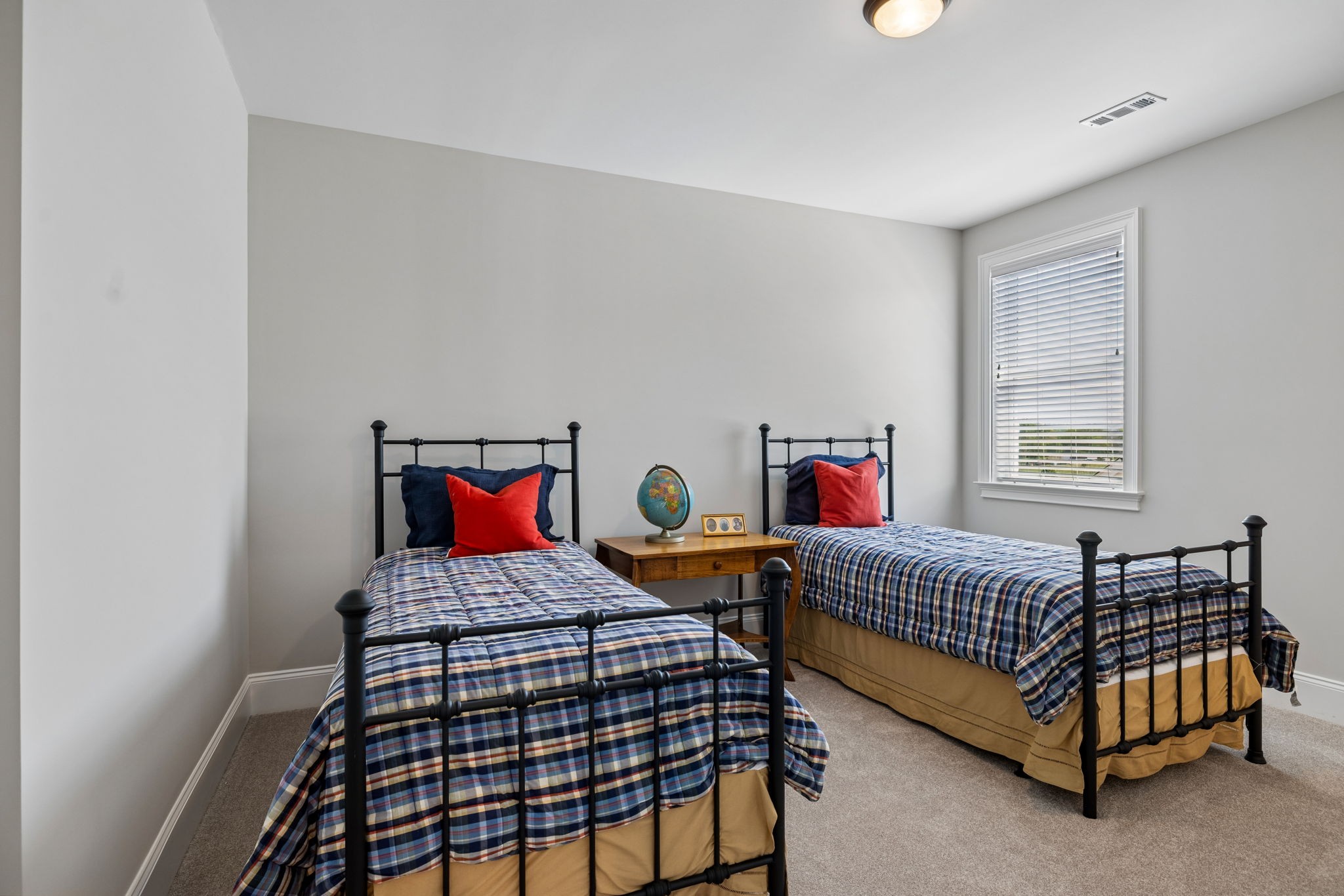 3012 Littlebury Park Dr