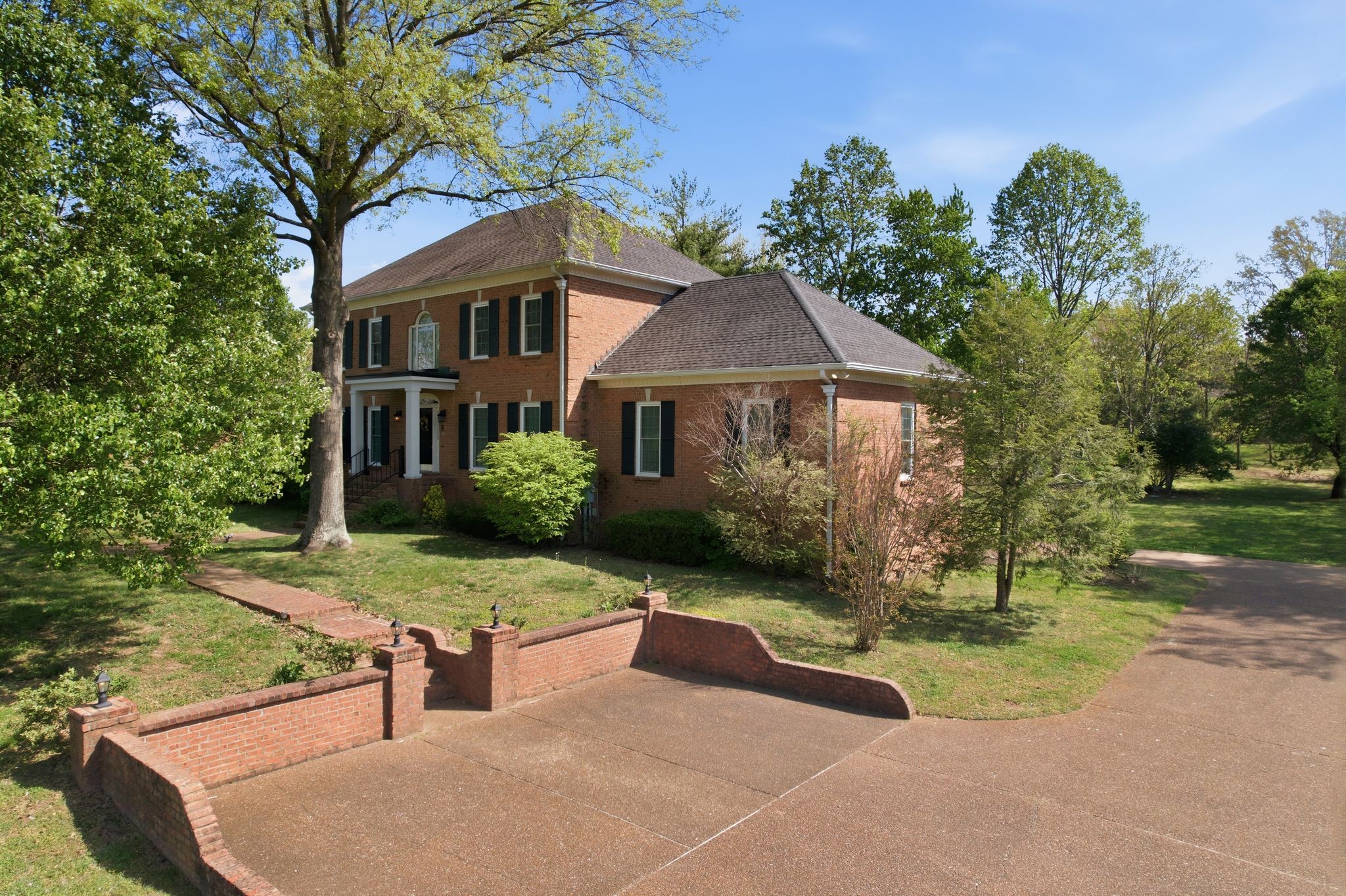 1000 Wilson Pike