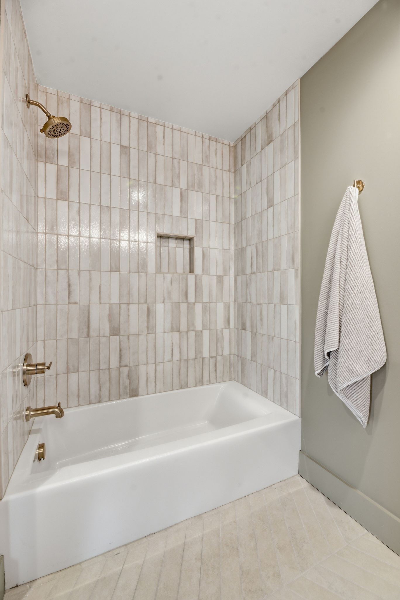 8811 Old Charlotte Pike