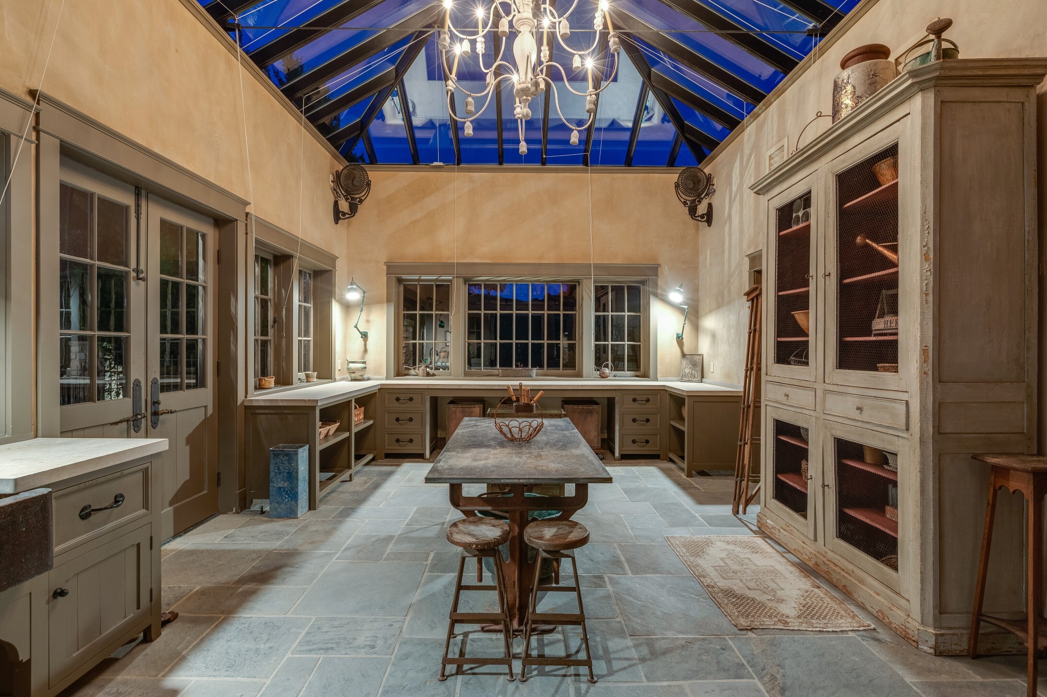 5476 Leipers Creek Rd