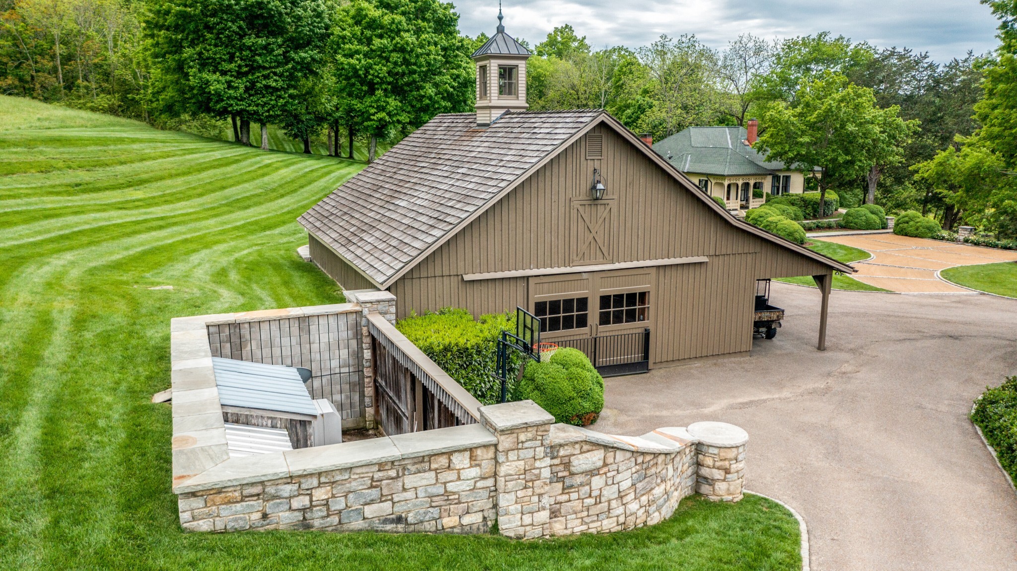 5476 Leipers Creek Rd