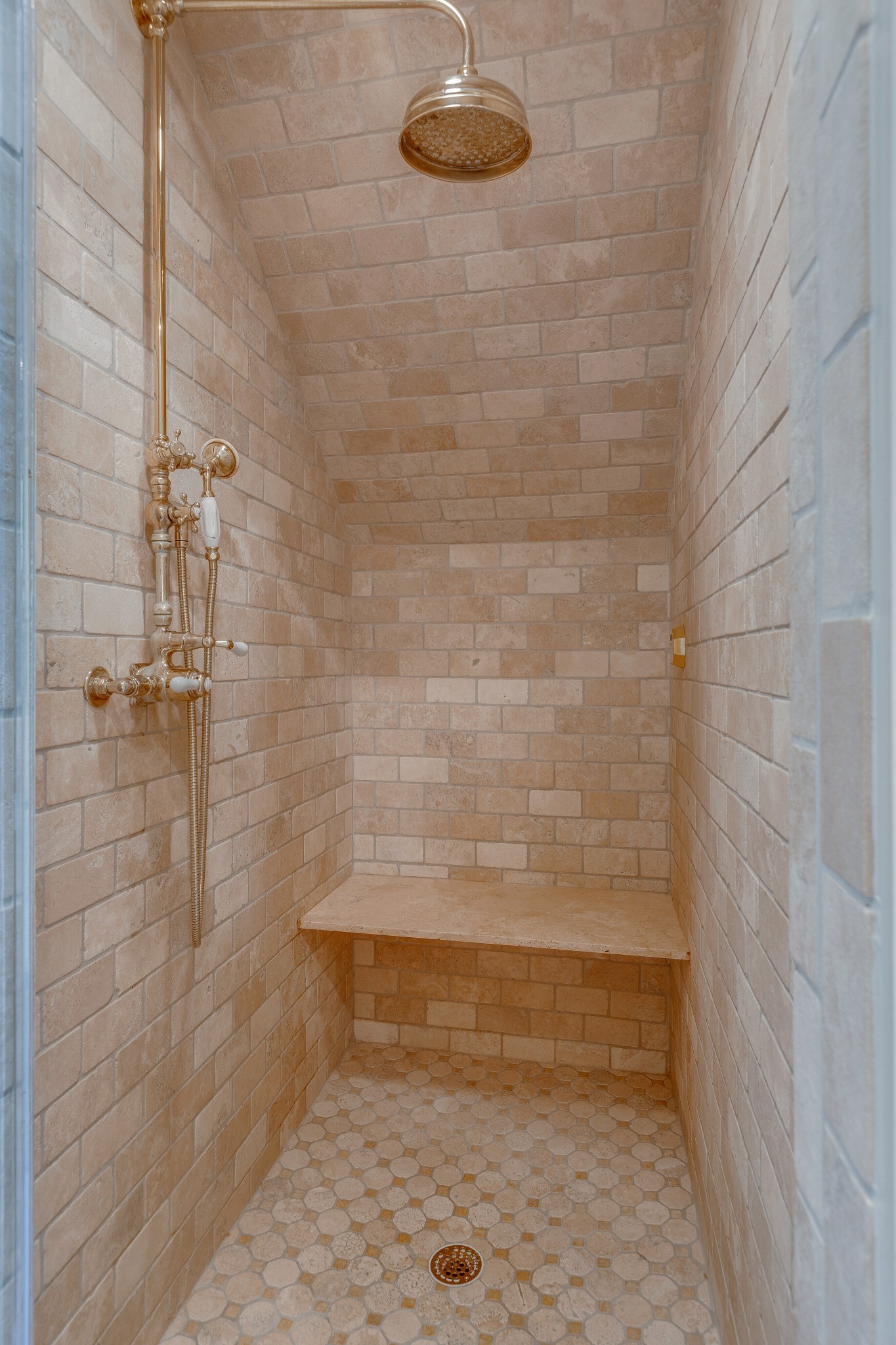 5476 Leipers Creek Rd