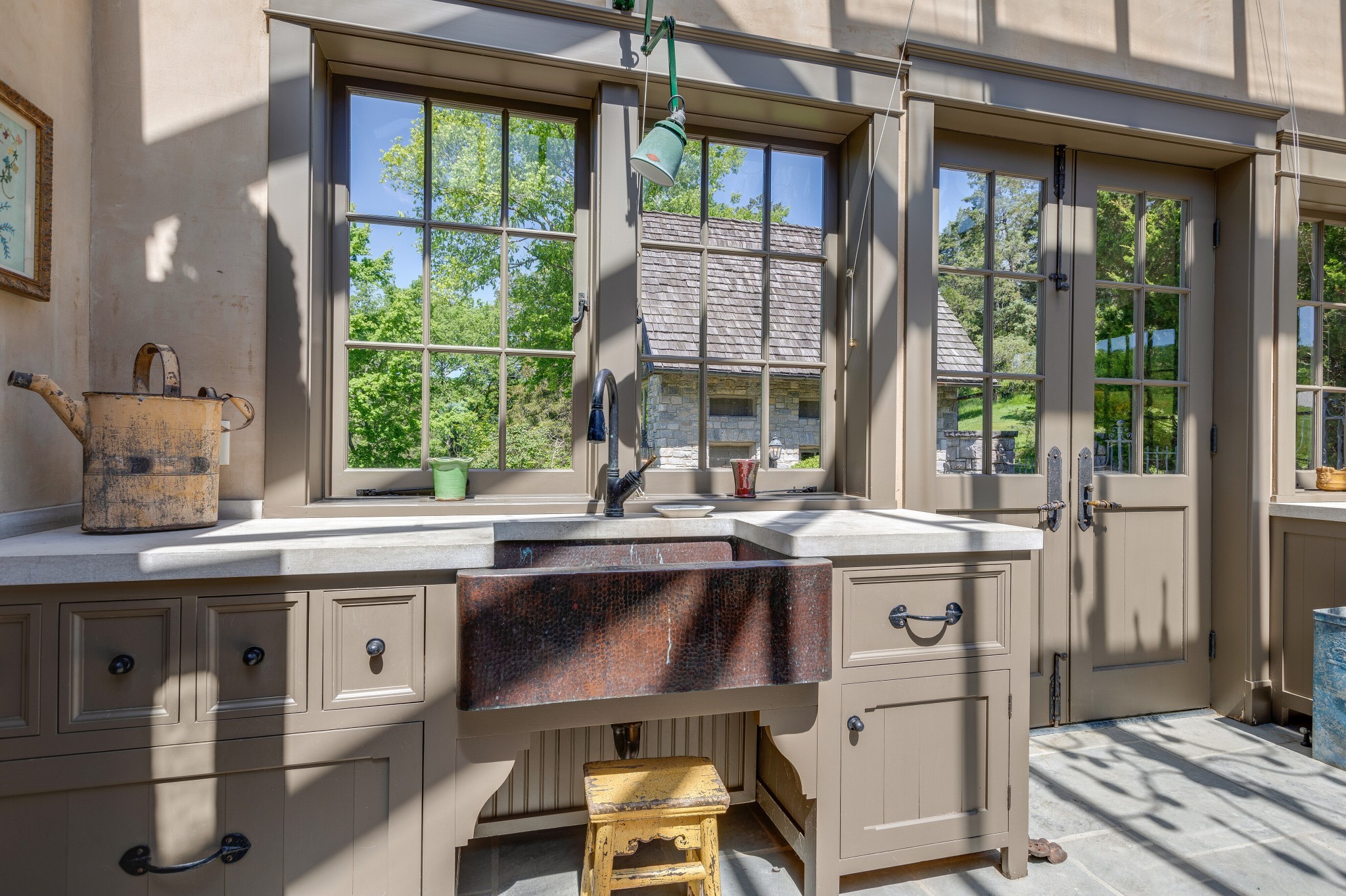 5476 Leipers Creek Rd