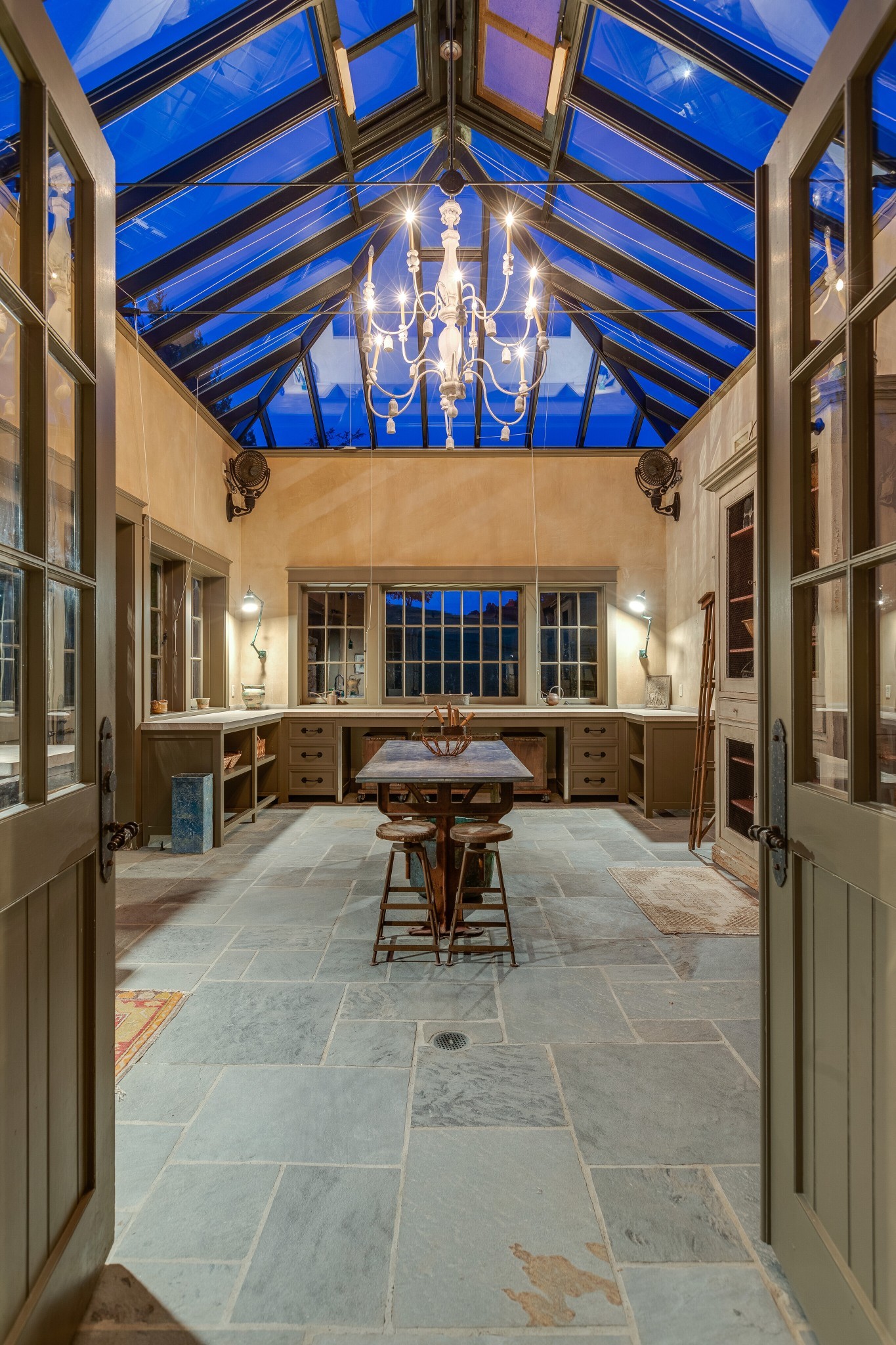 5476 Leipers Creek Rd