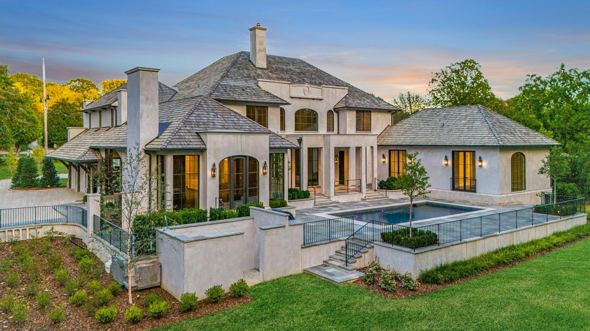 533 Belle Meade Blvd