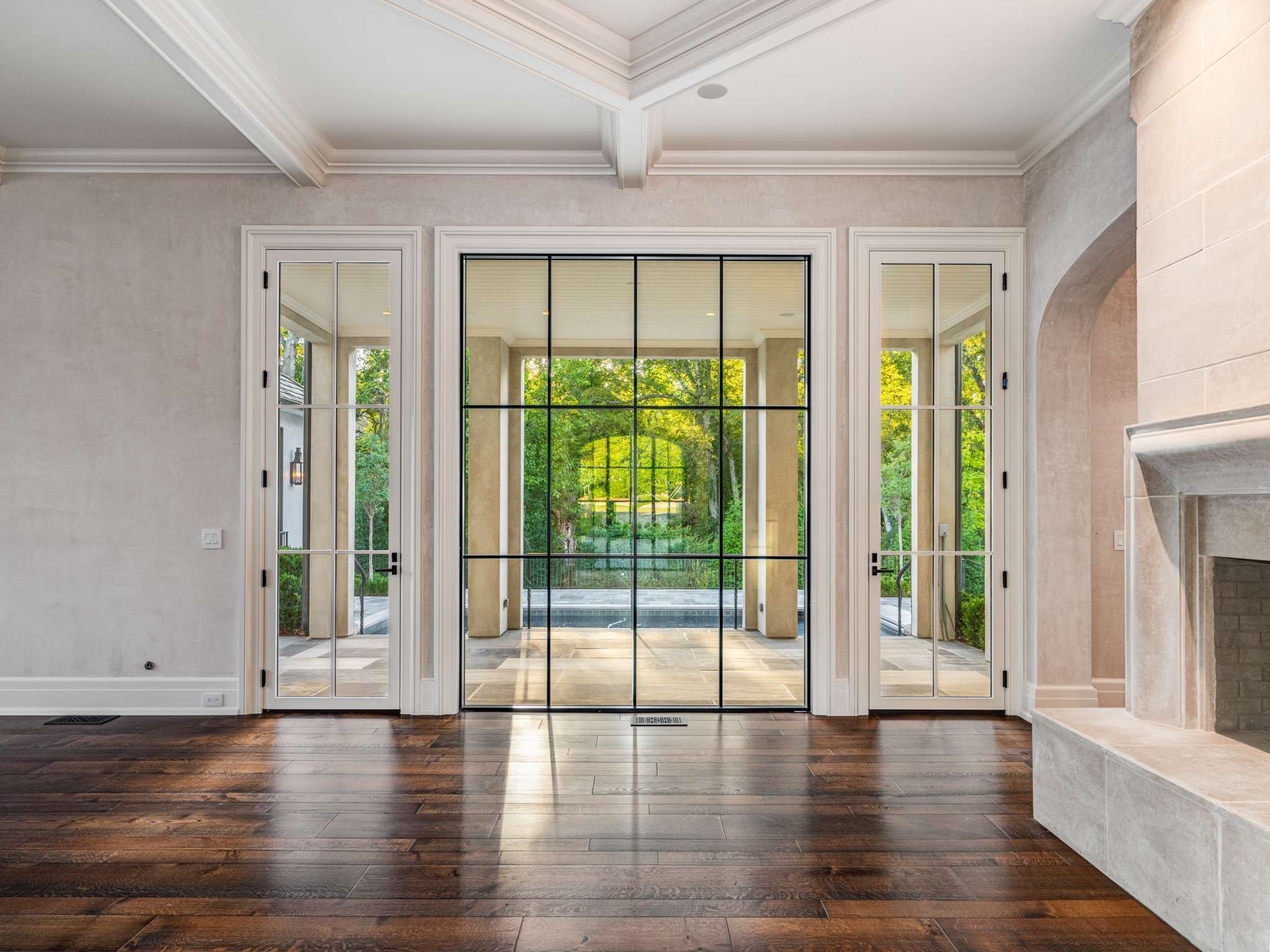533 Belle Meade Blvd