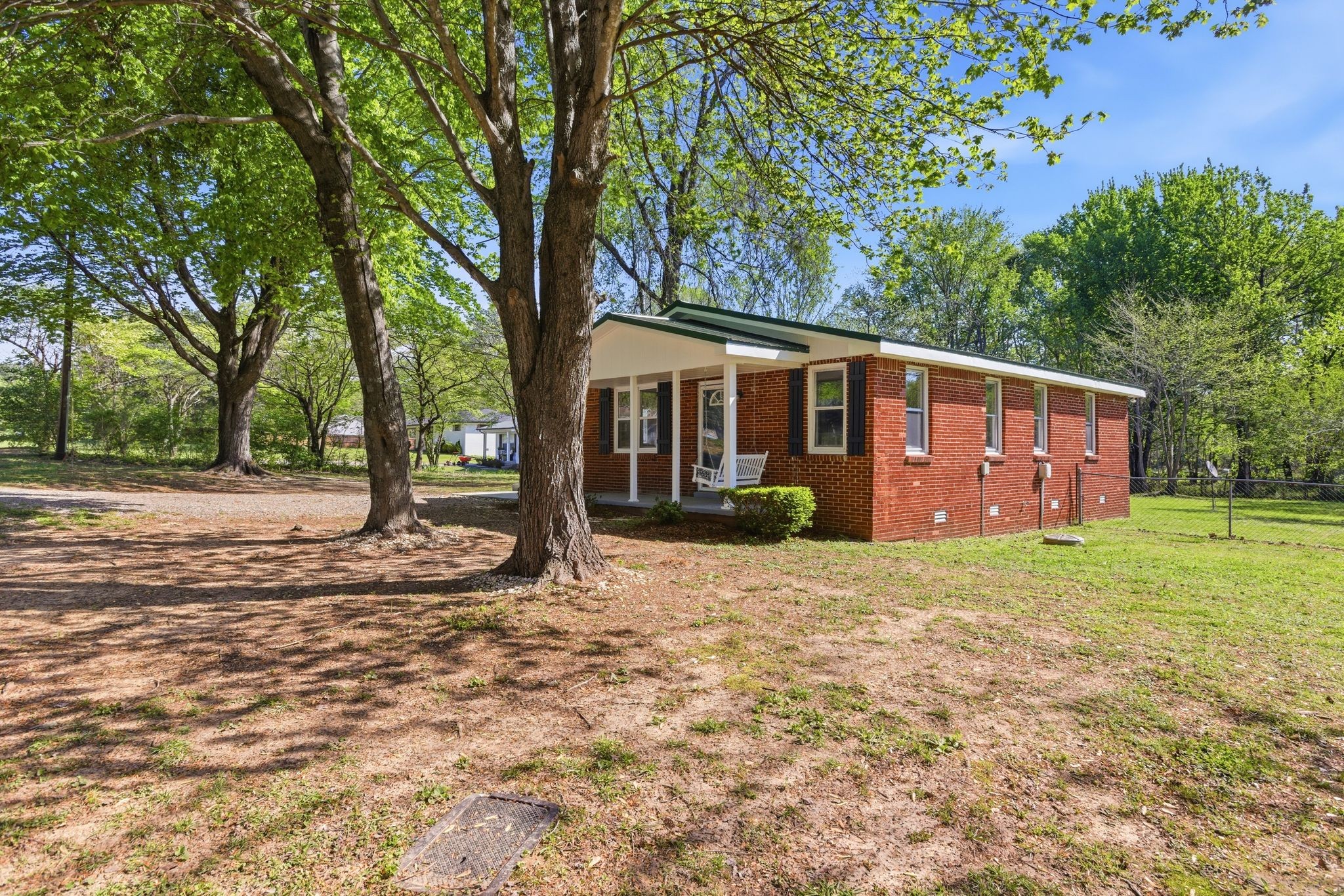 1021 Preston Dr