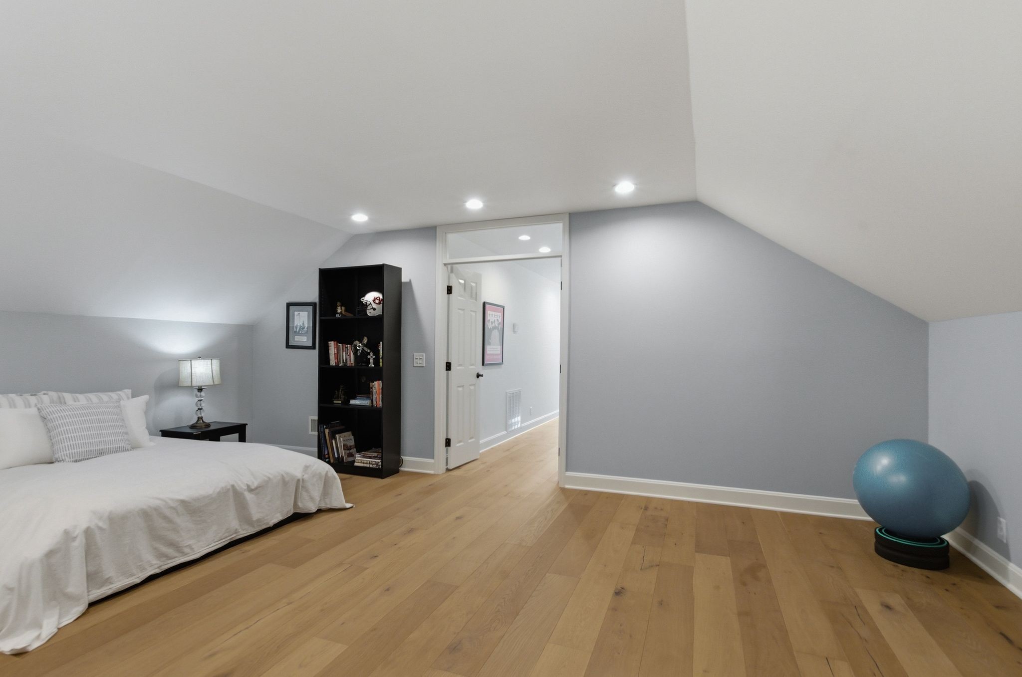 6006 Foxborough Sq, E