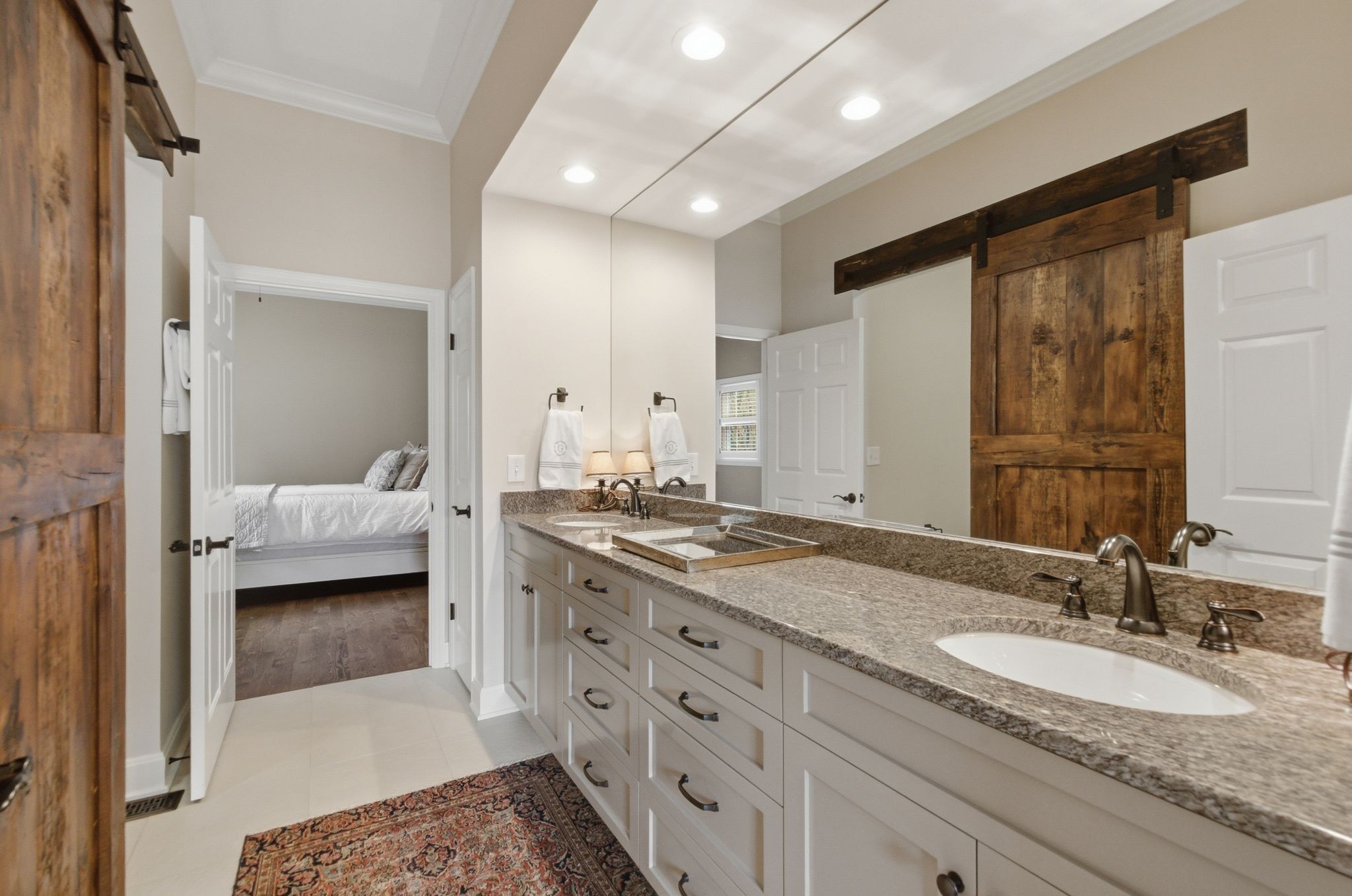 6006 Foxborough Sq, E