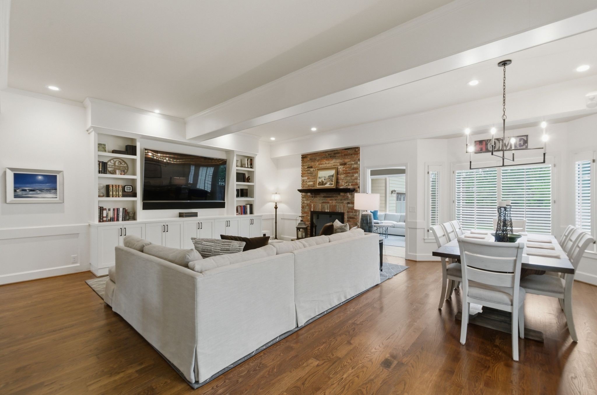 6006 Foxborough Sq, E