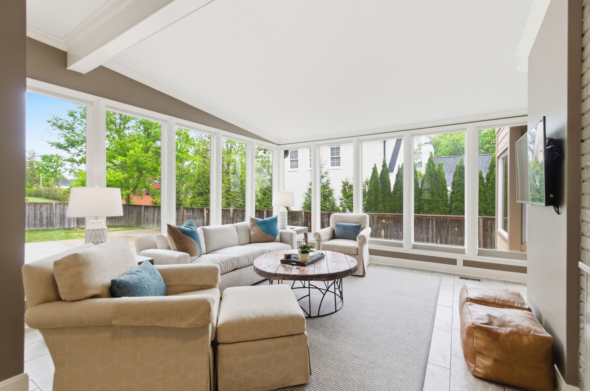 6006 Foxborough Sq, E