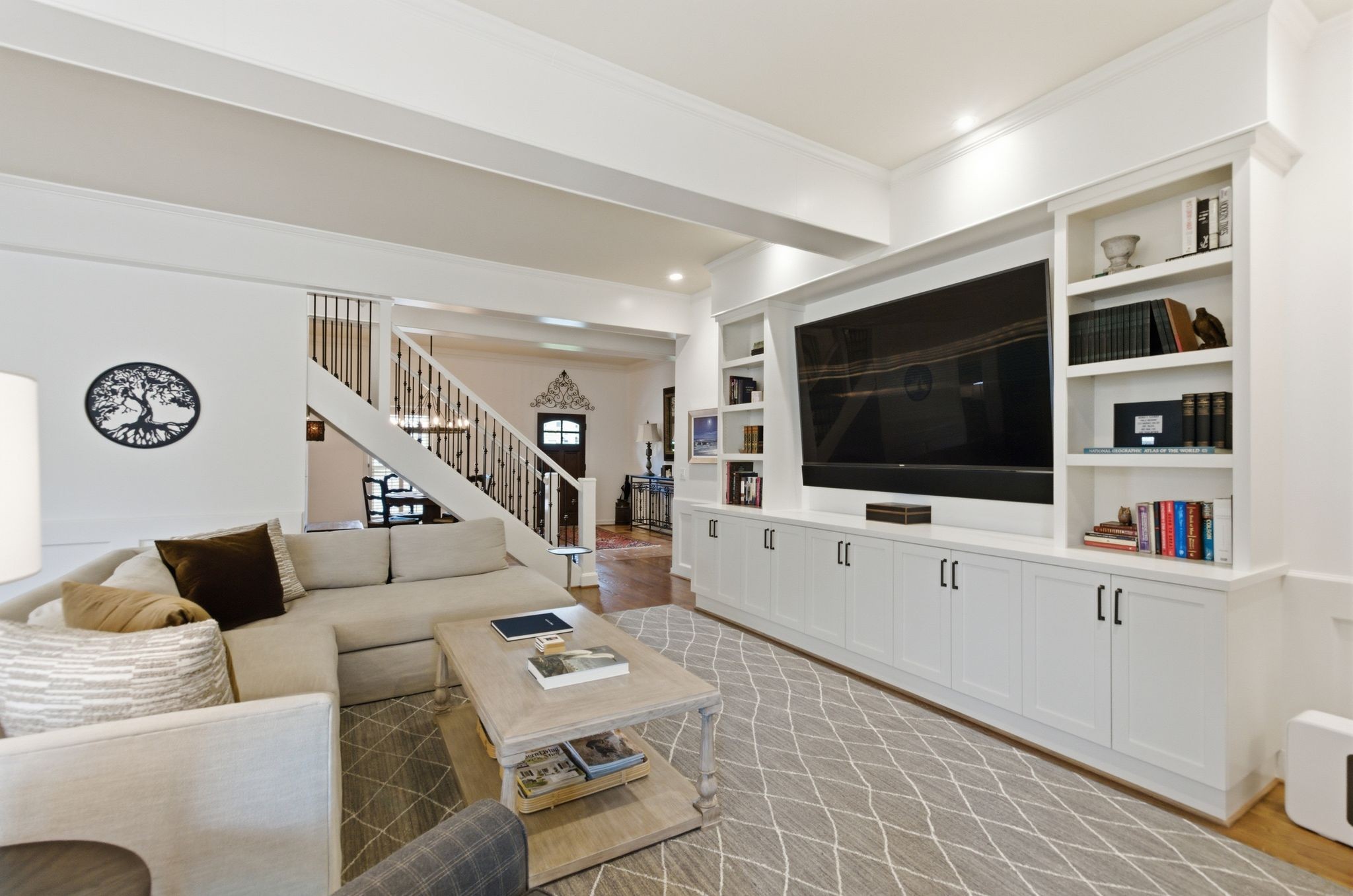 6006 Foxborough Sq, E