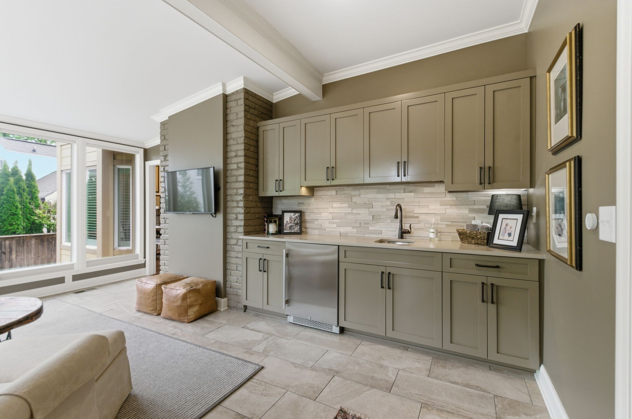 6006 Foxborough Sq, E