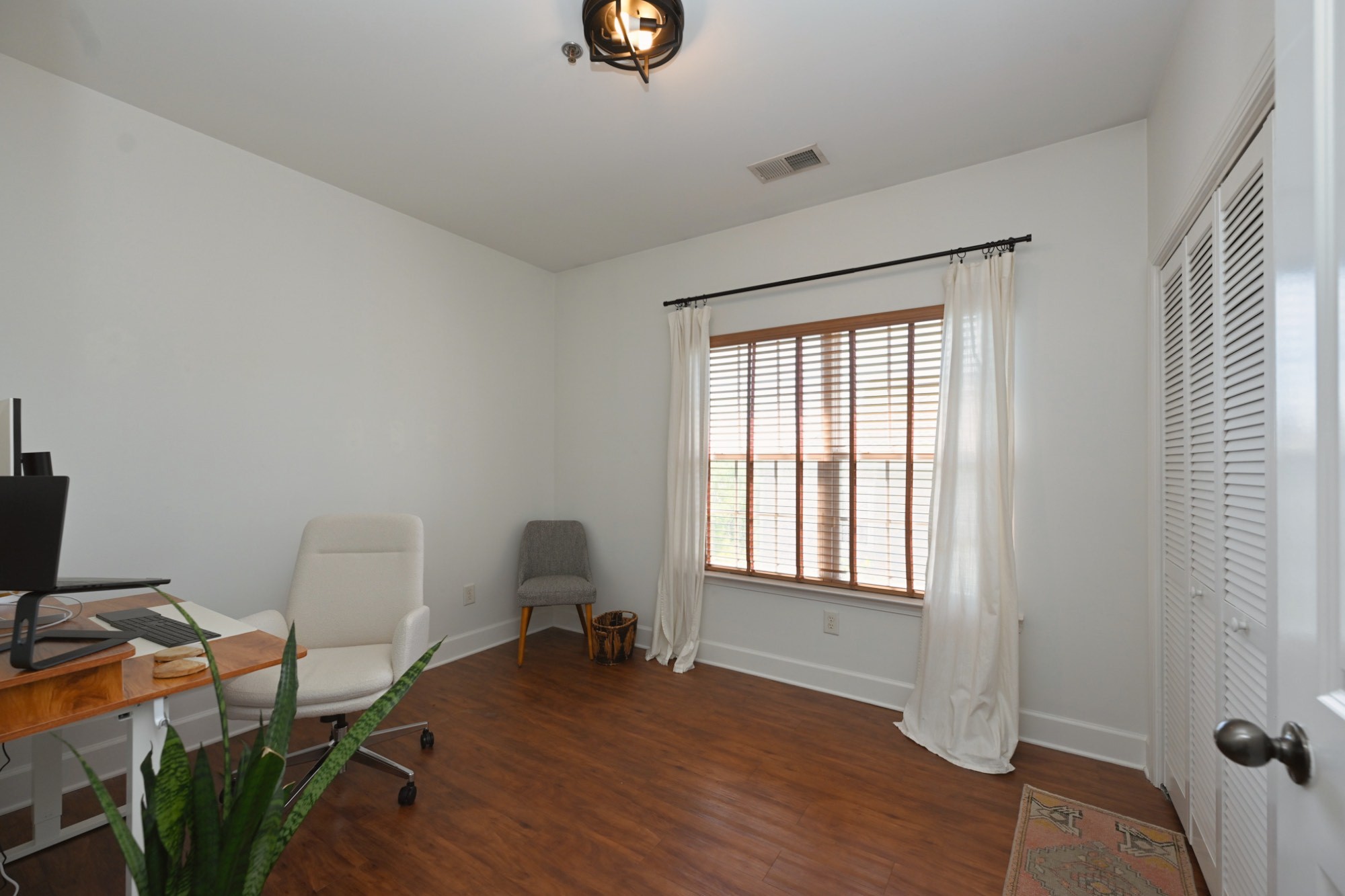 7003 Lenox Village Dr Unit: B11