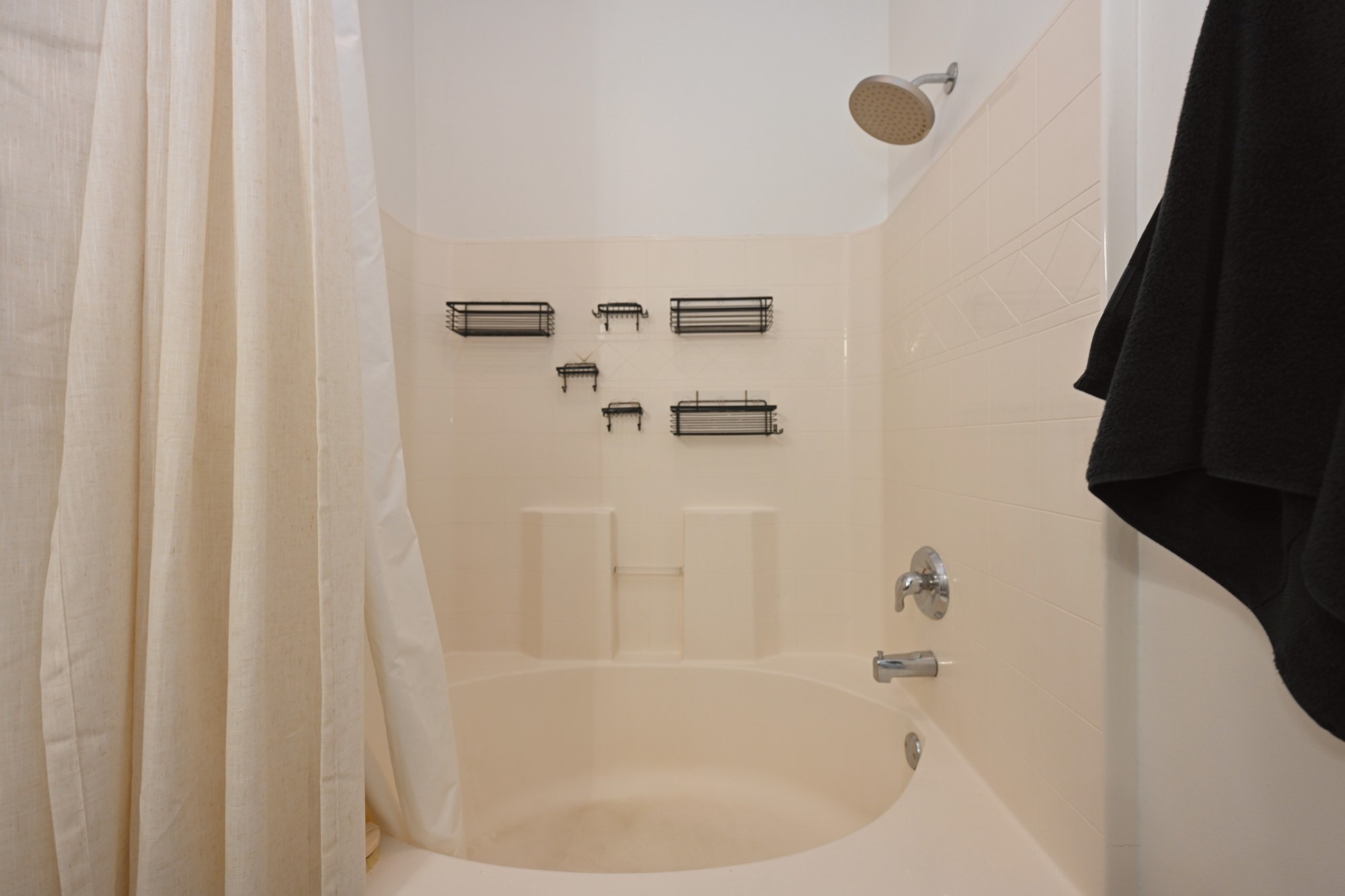 7003 Lenox Village Dr Unit: B11