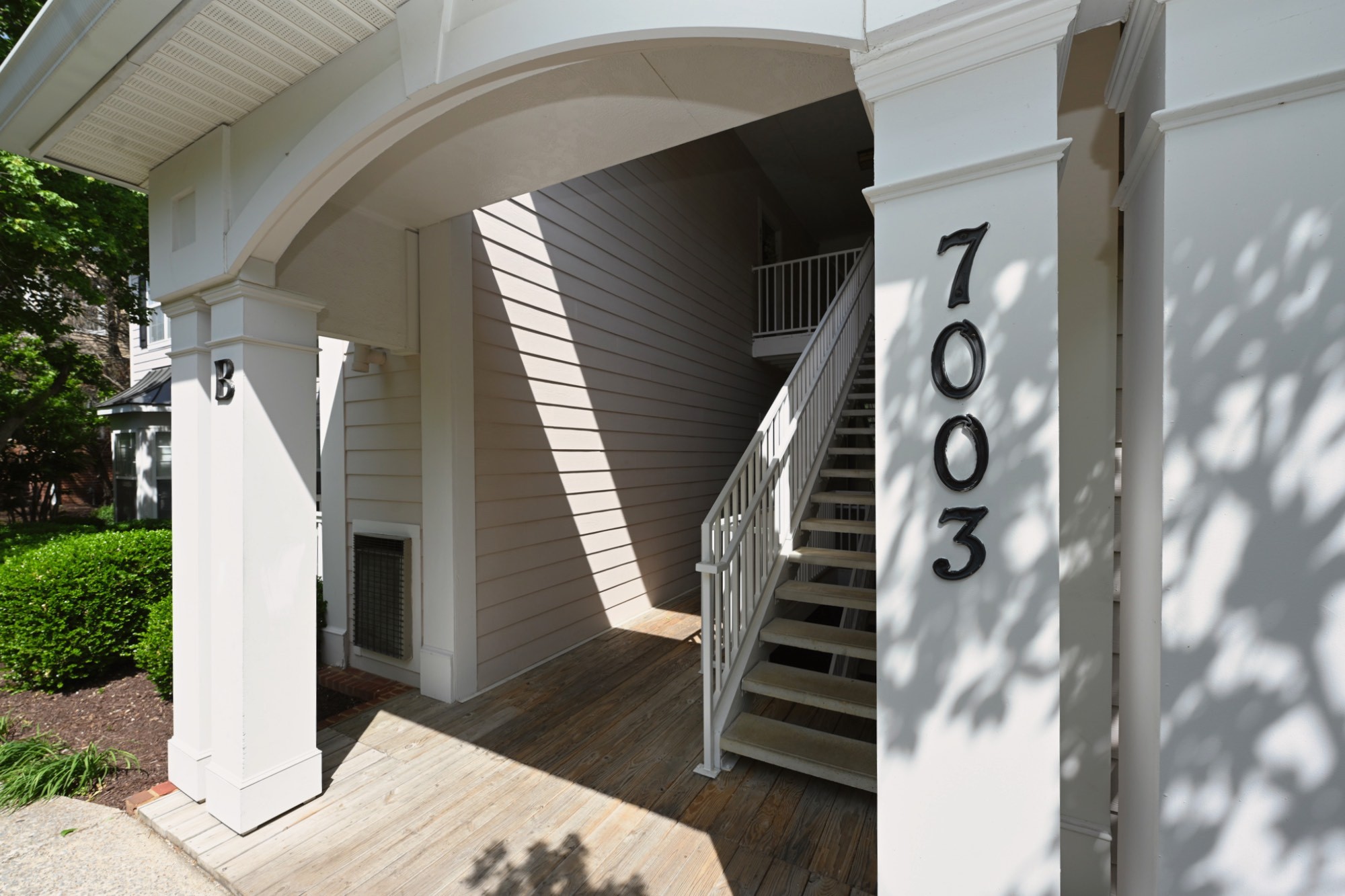 7003 Lenox Village Dr Unit: B11