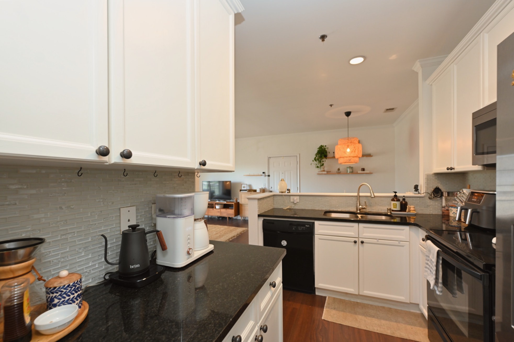 7003 Lenox Village Dr Unit: B11