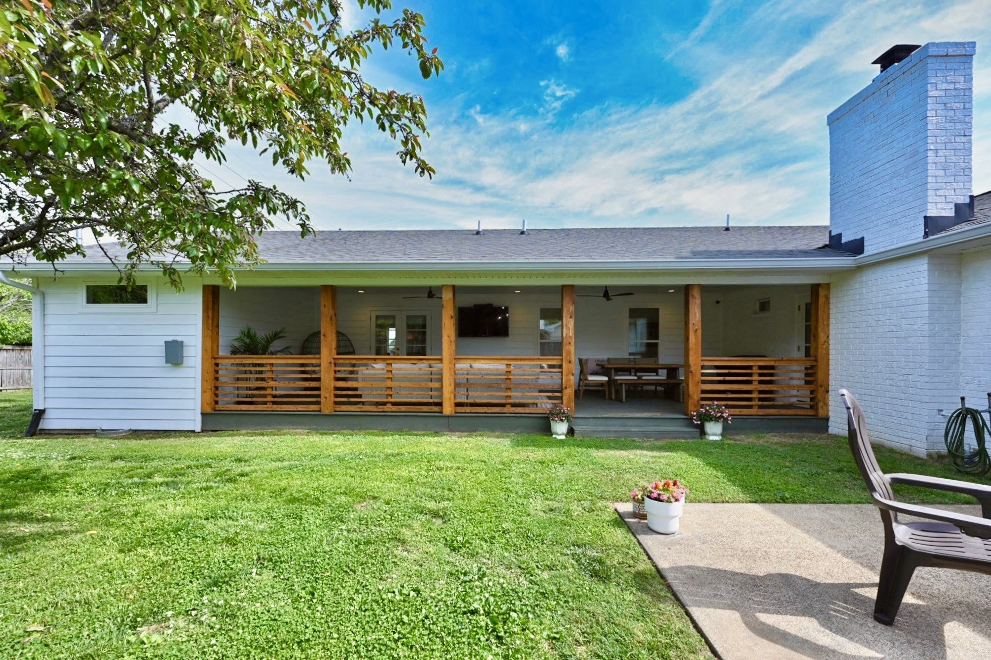 5141 Regent Dr