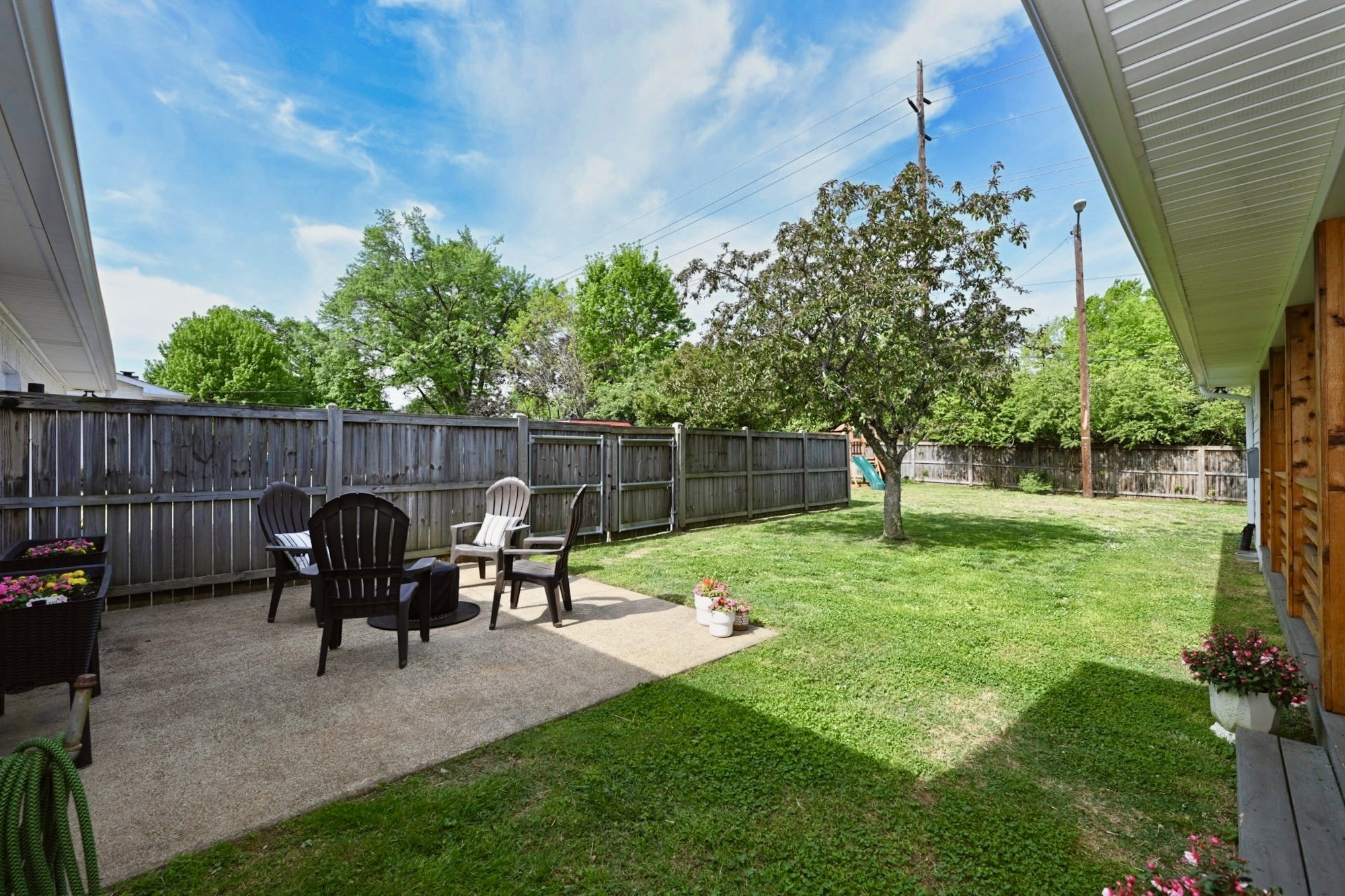 5141 Regent Dr