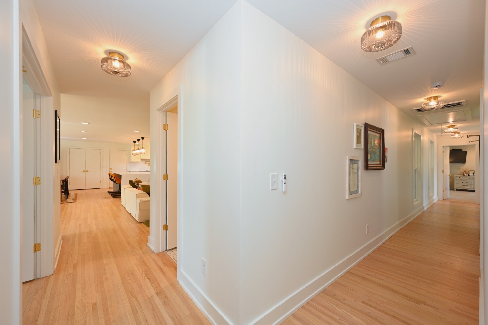 5141 Regent Dr