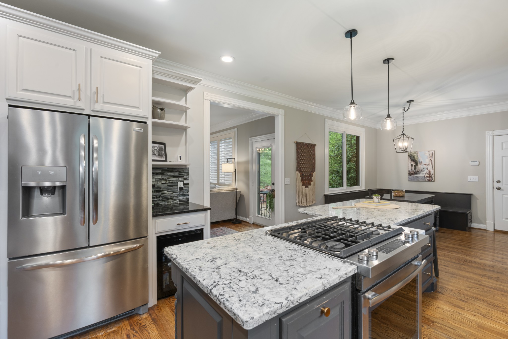 9359 Ansley Ln