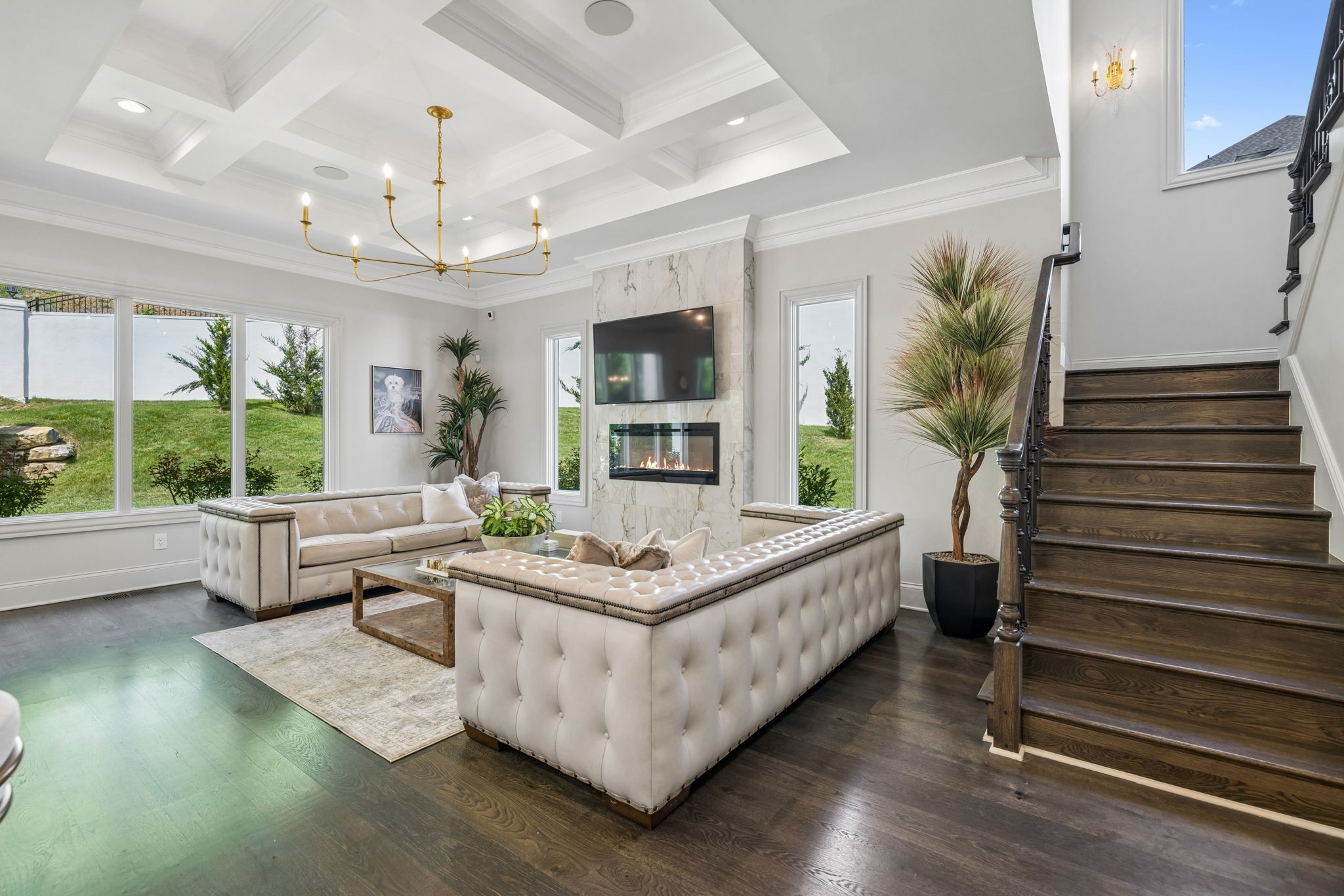 1077 Stockett Dr