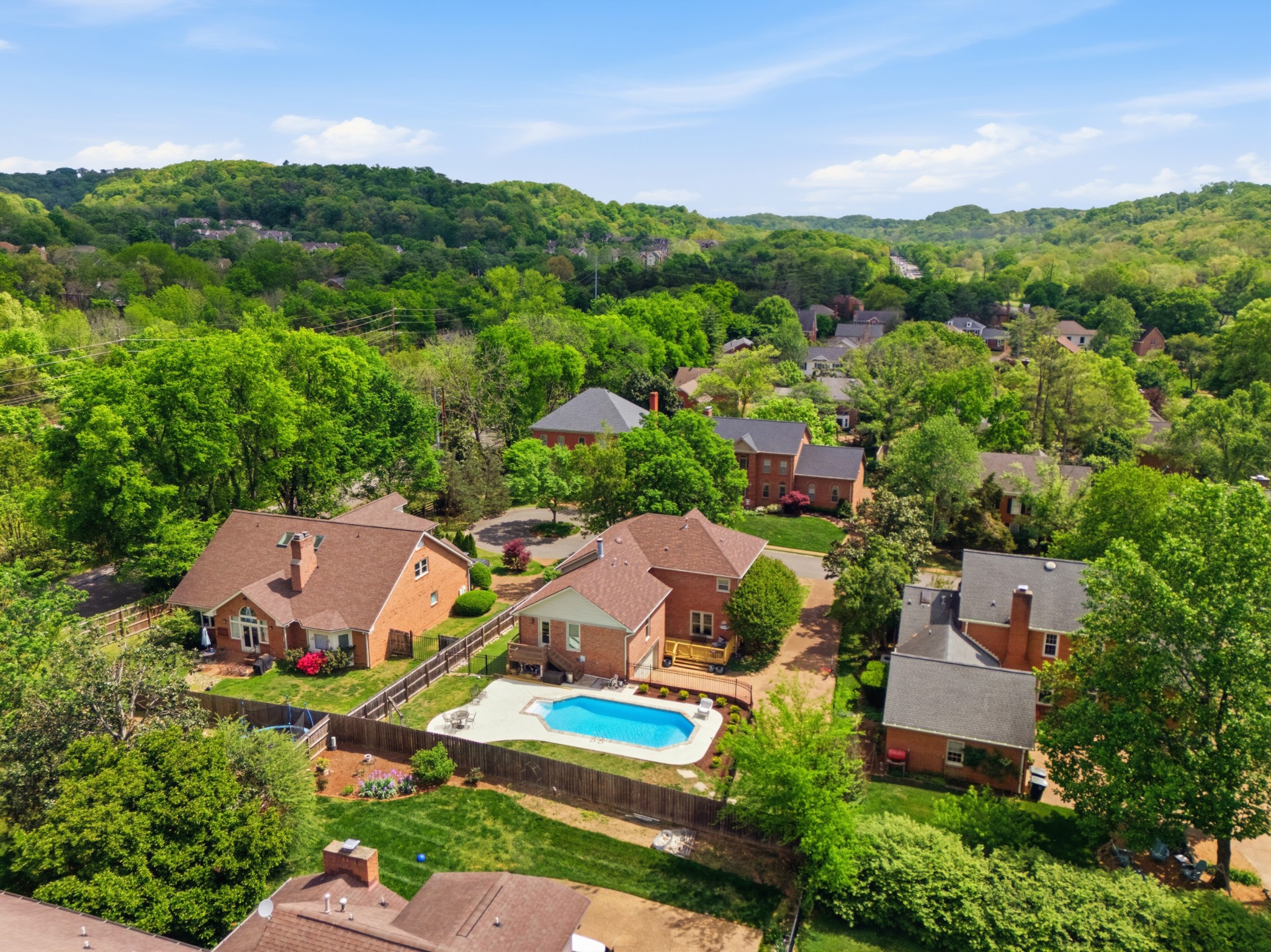 913 Whiteheath Ct