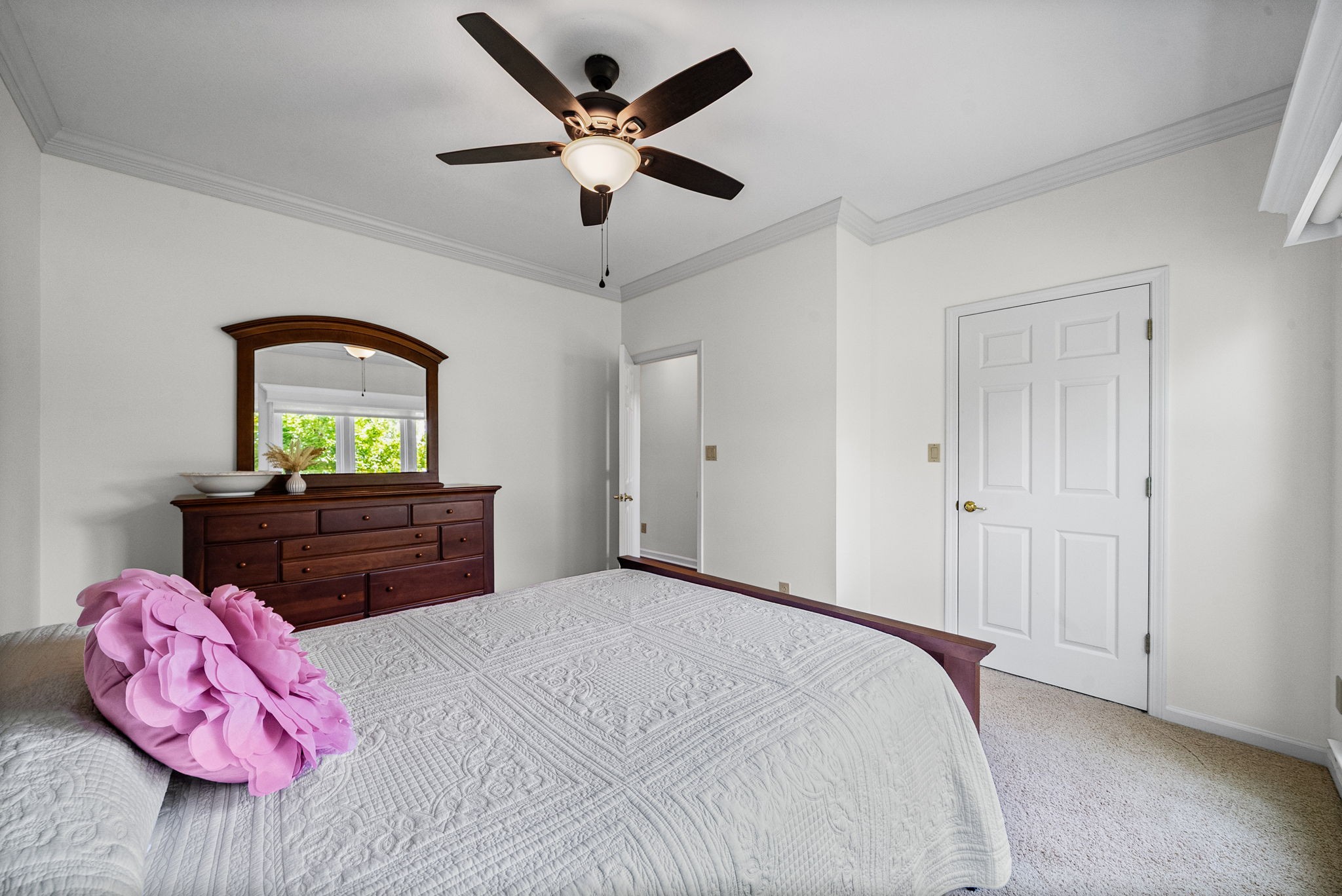 157 Archgate Ct